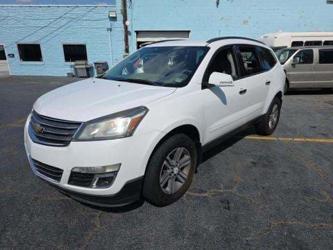 2017 CHEVROLET TRAVERSE LT