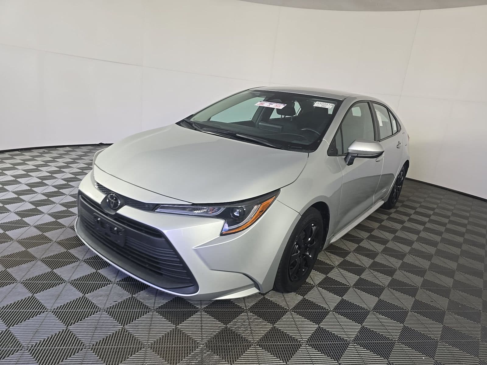2024 TOYOTA COROLLA LE 1