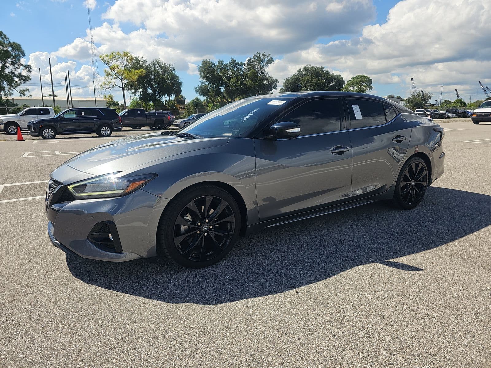 2023 NISSAN MAXIMA SR