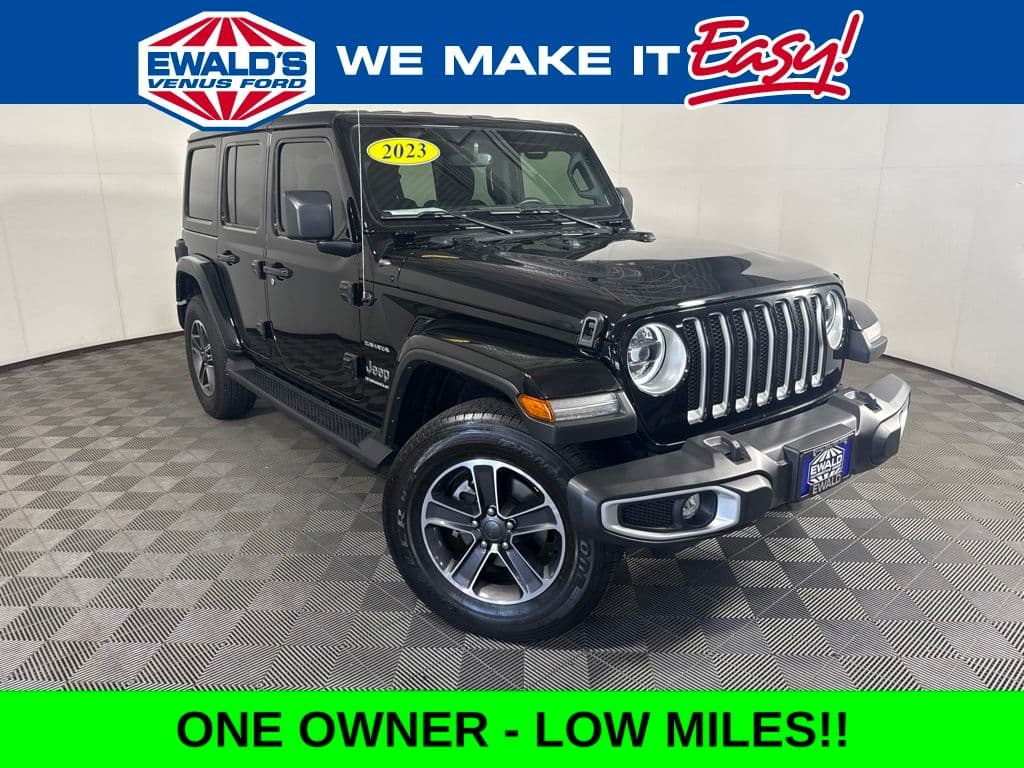 2023 JEEP WRANGLER Sahara