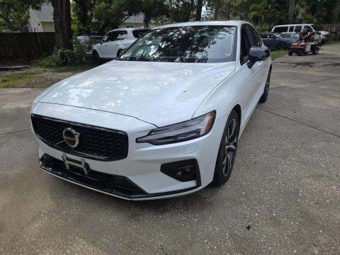 2023 VOLVO S60 B5 Plus