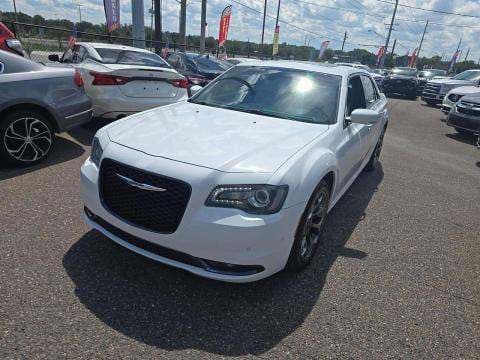 2017 CHRYSLER 300 S 1