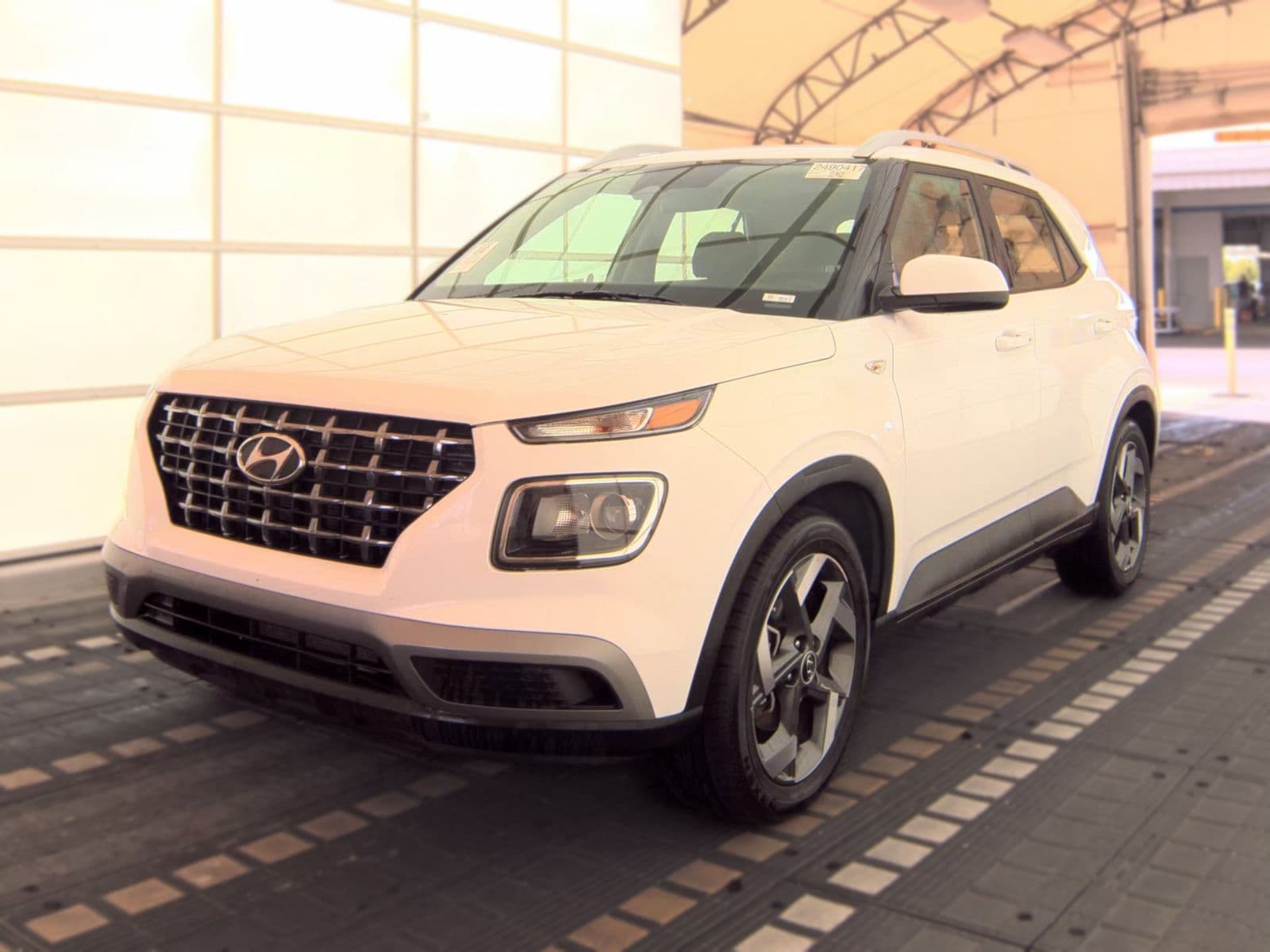 2025 HYUNDAI VENUE SEL 1