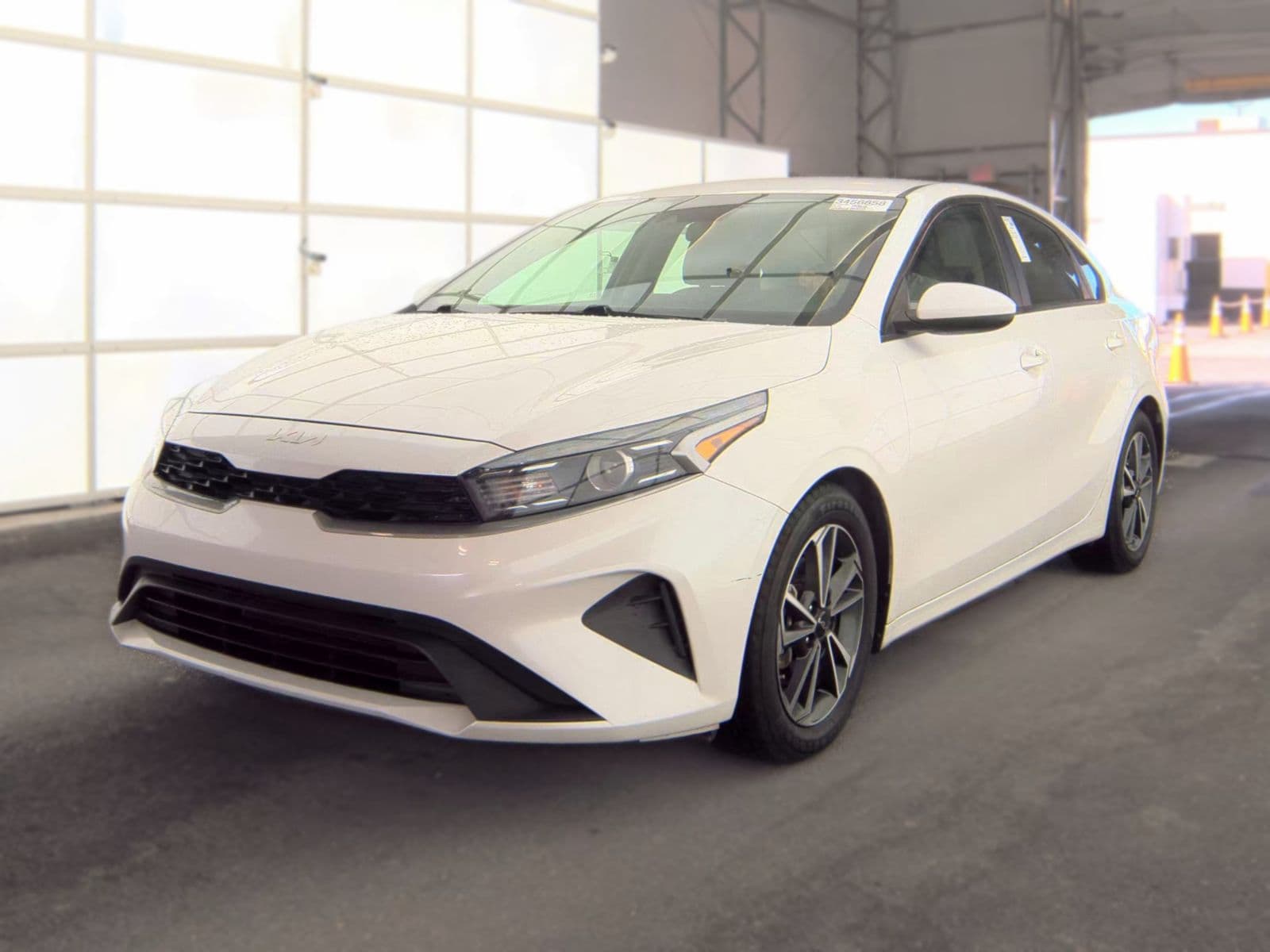 2023 KIA FORTE LXS