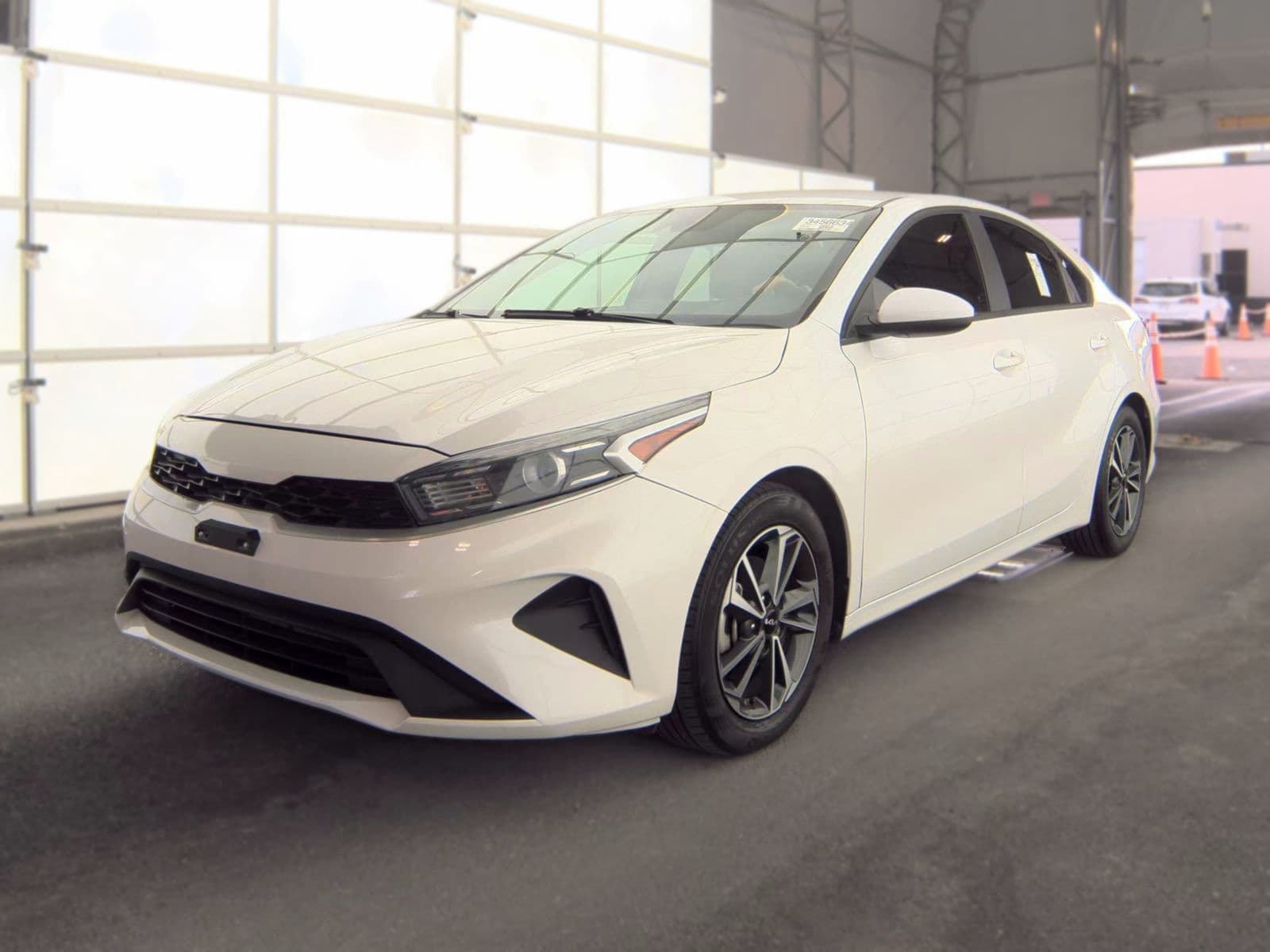 2024 KIA FORTE LXS 1