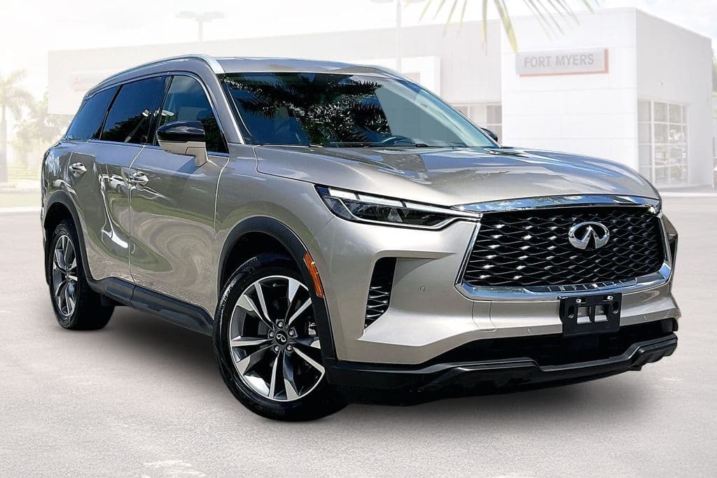 2025 INFINITI QX60 LUXE