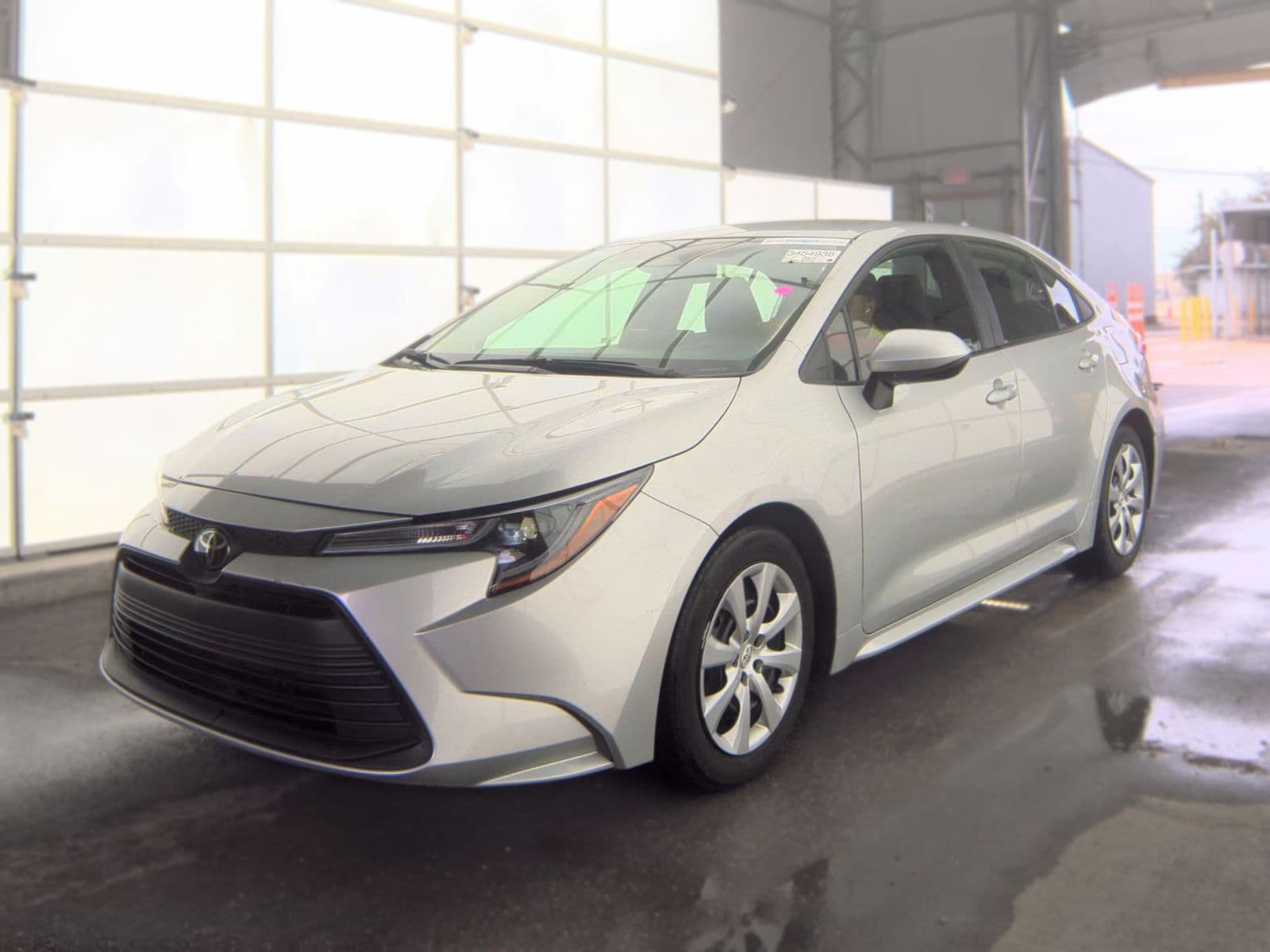 2025 TOYOTA COROLLA LE 1