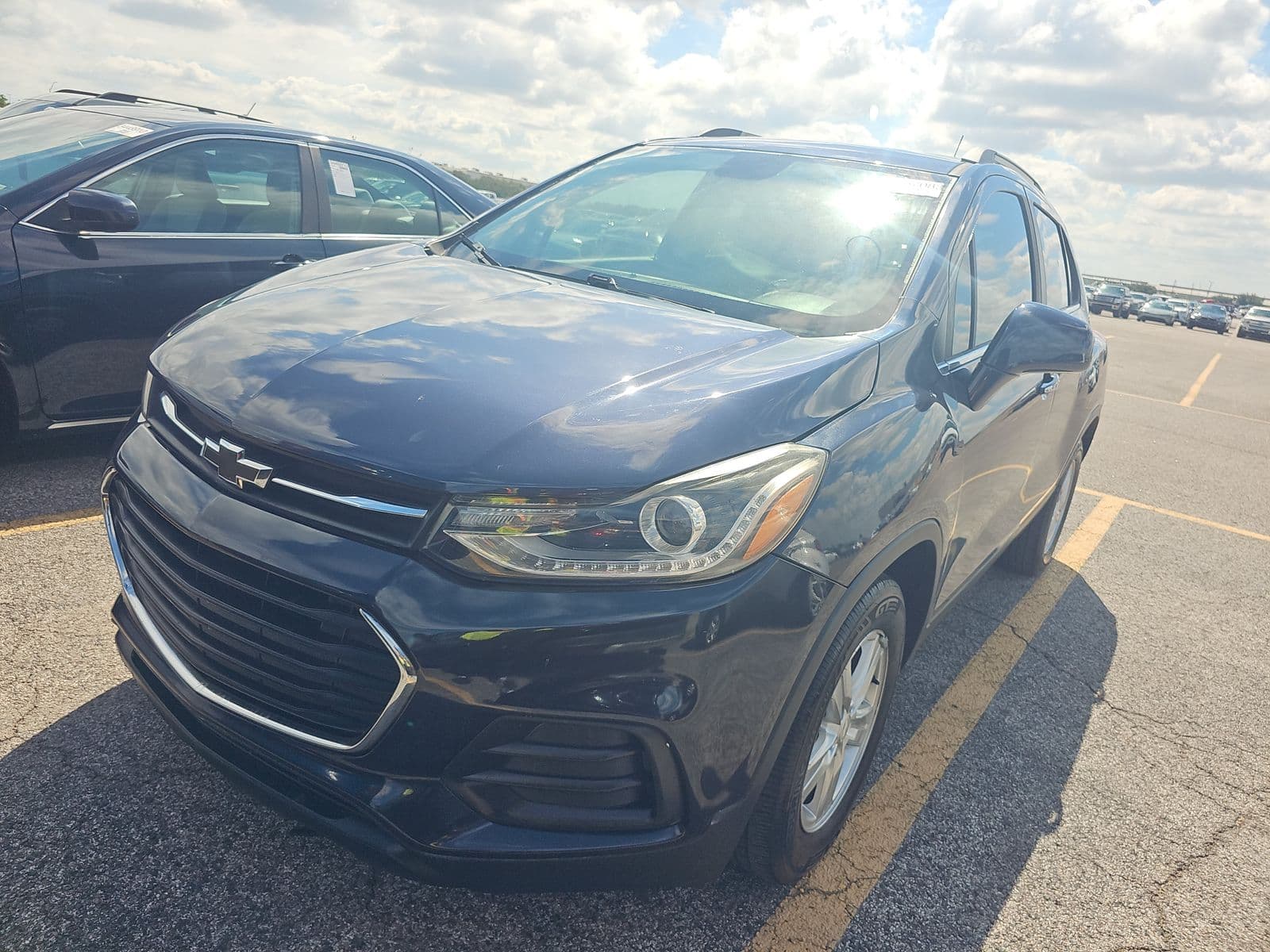 2019 CHEVROLET TRAX LT 1