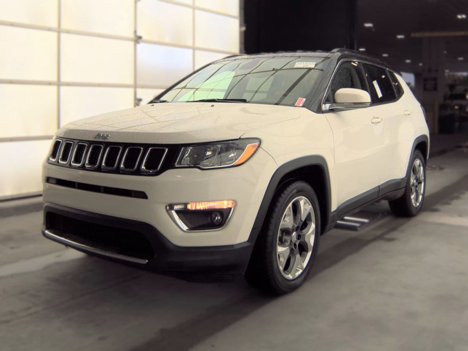 2020 JEEP COMPASS Limited 1