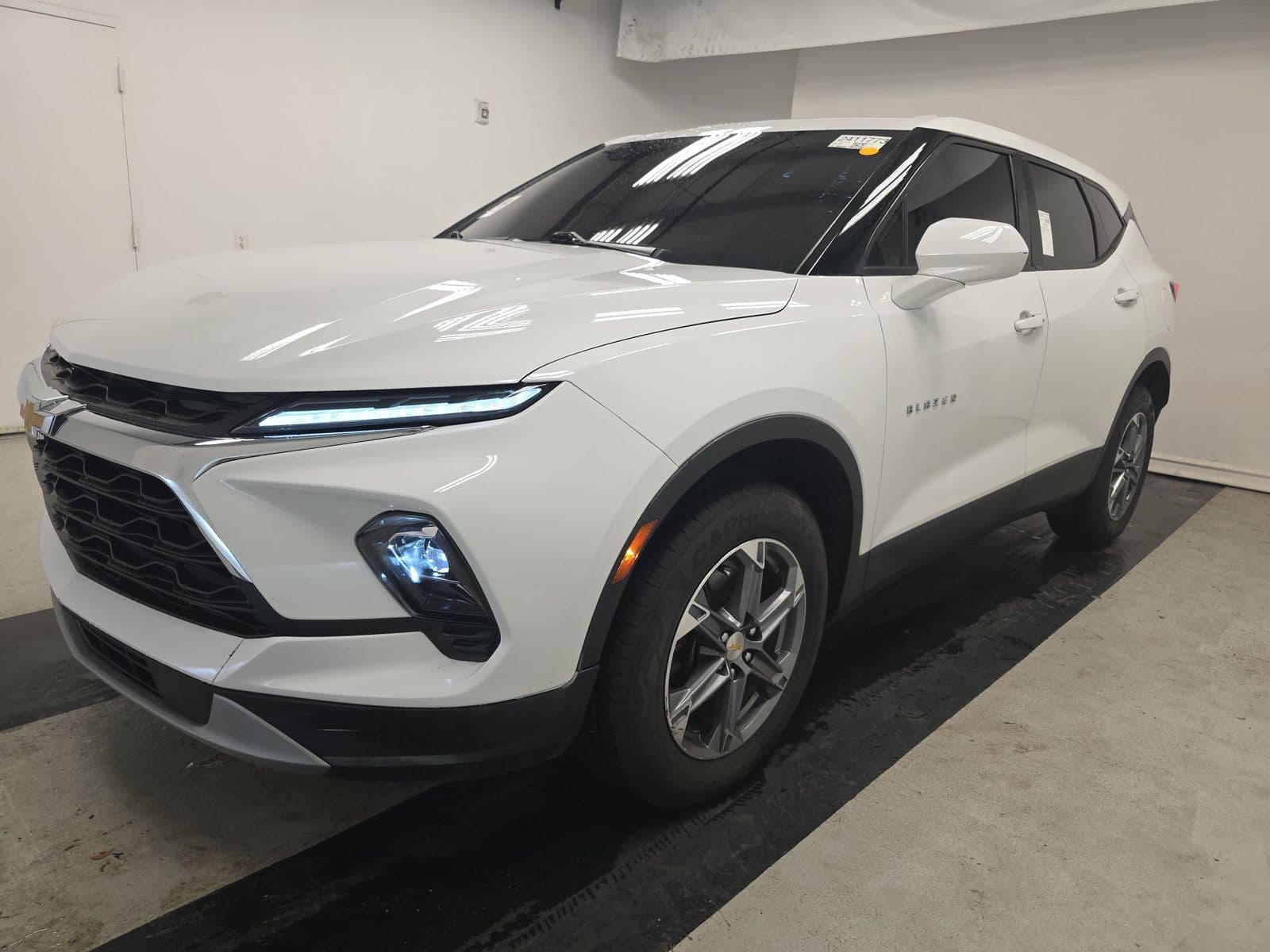 2023 CHEVROLET BLAZER LT 1