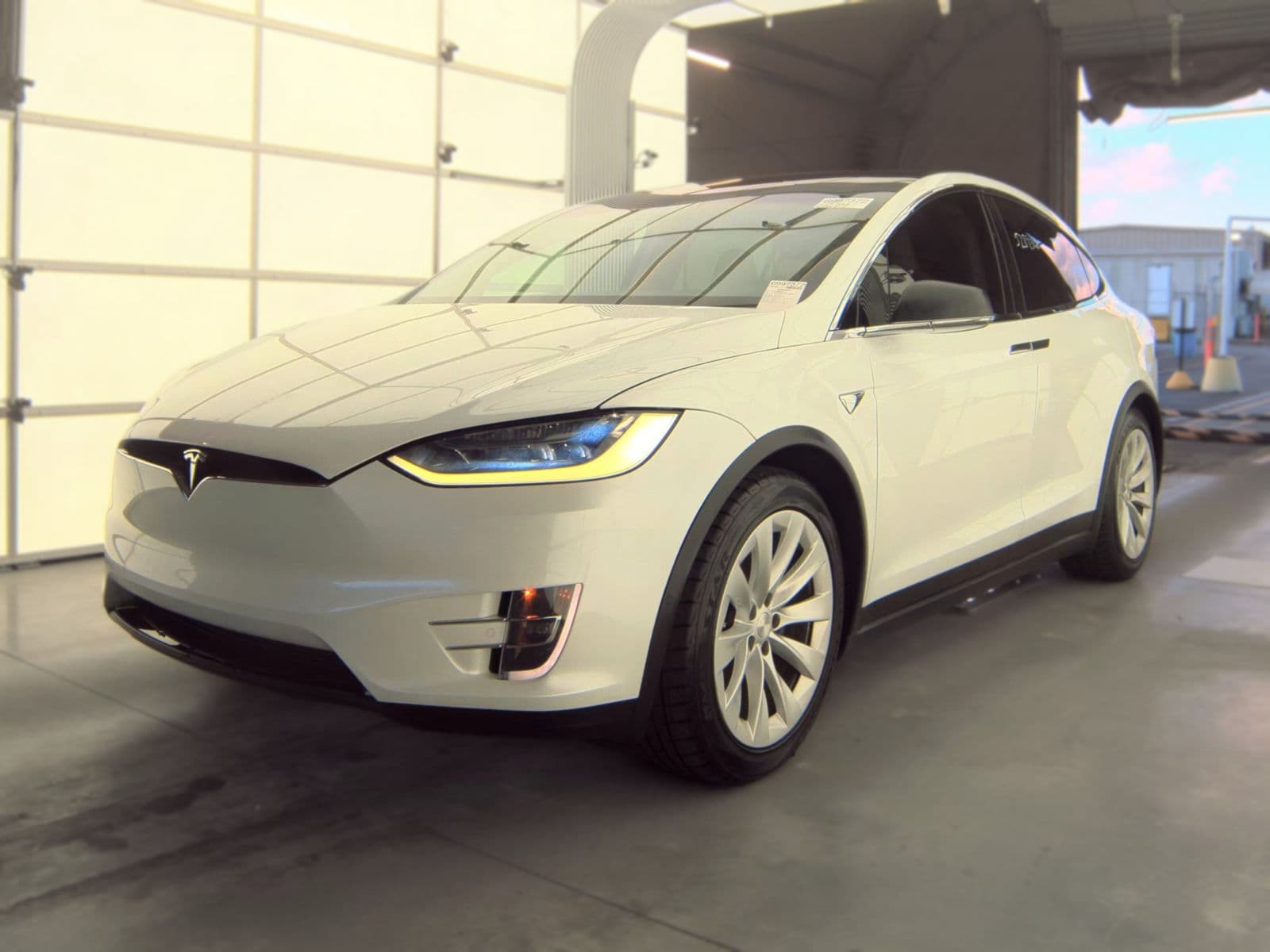 2019 TESLA MODEL X LONG Range
