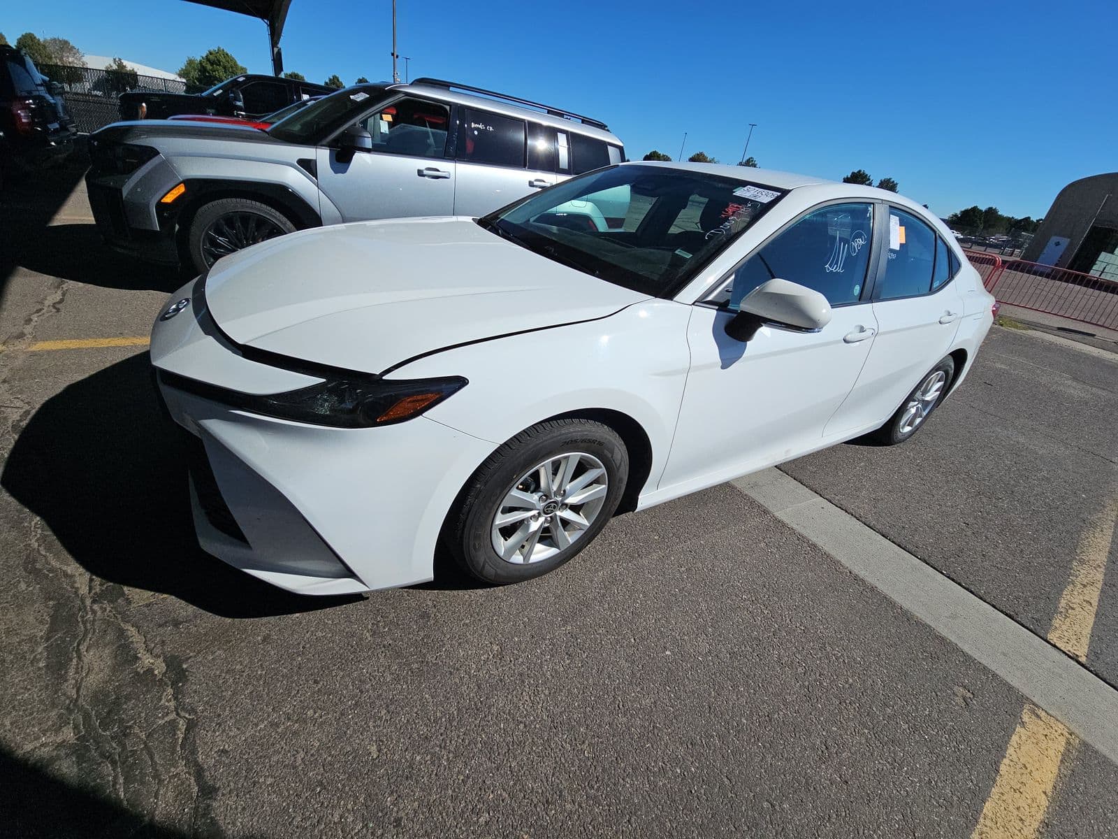 2025 TOYOTA CAMRY LE
