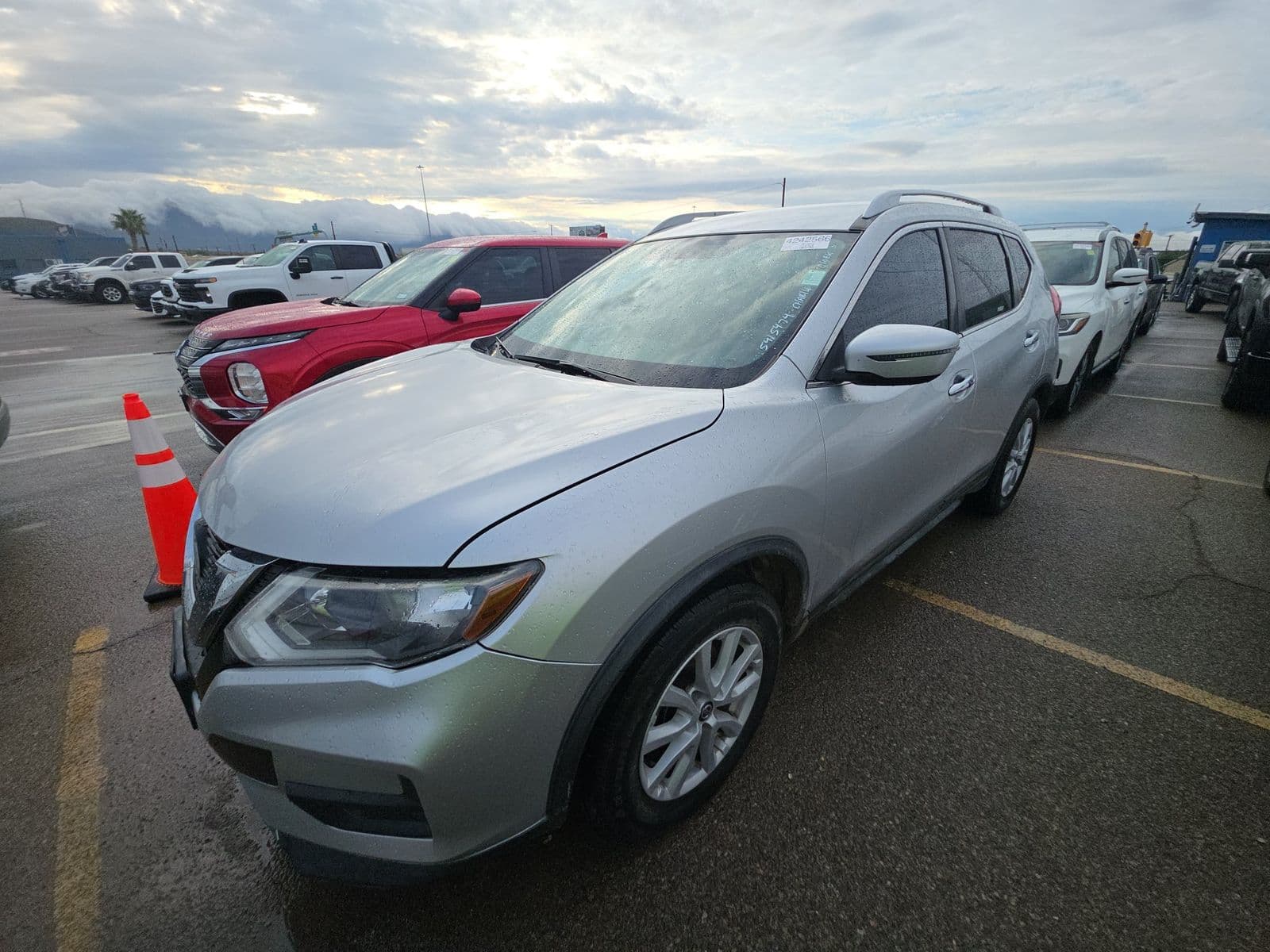 2018 NISSAN ROGUE SV