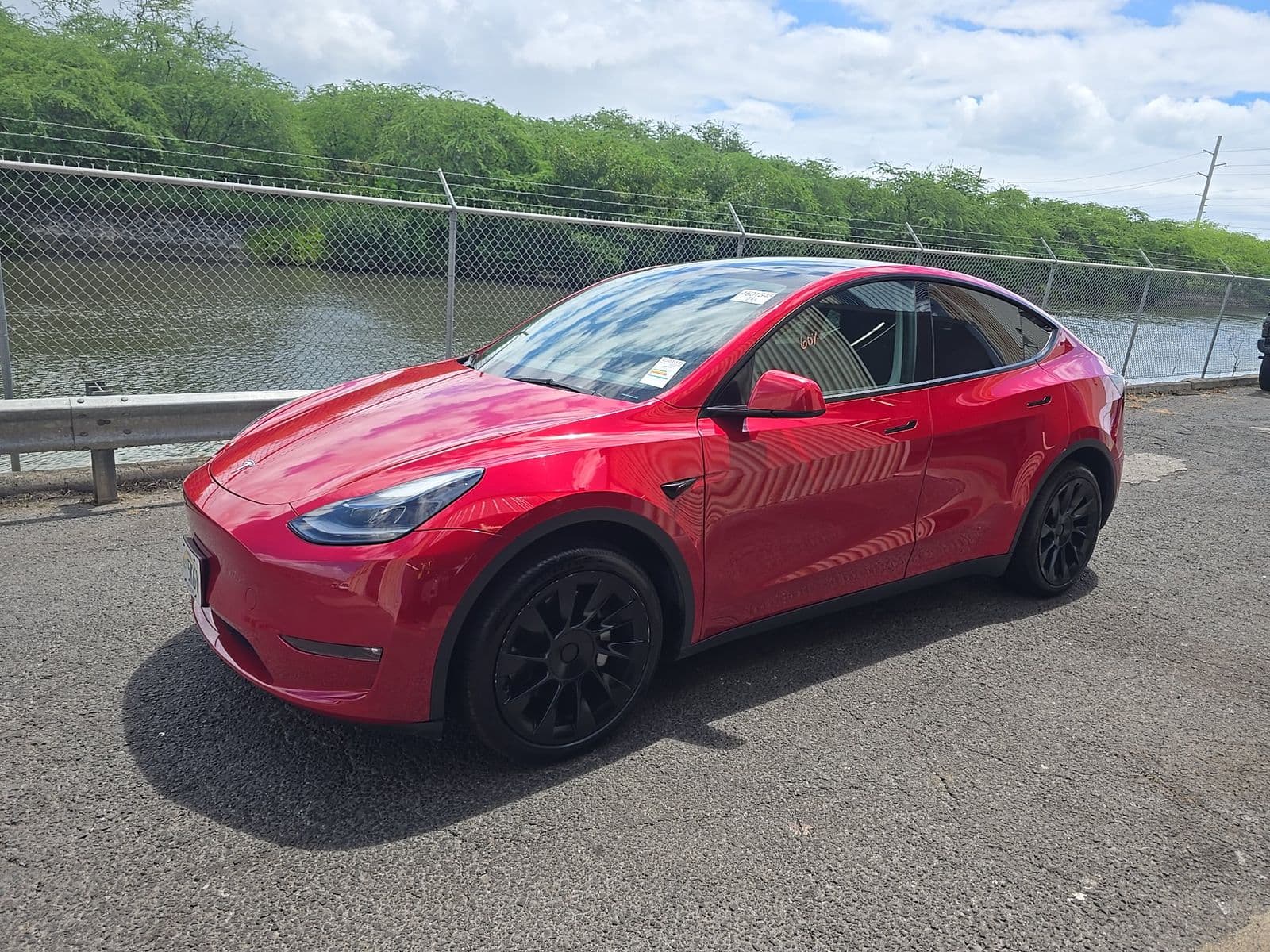 2023 TESLA MODEL Y STANDARD Range