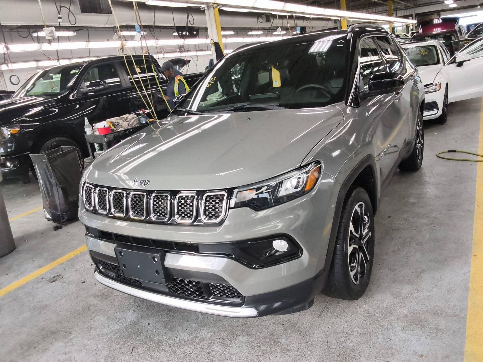2023 JEEP COMPASS Limited