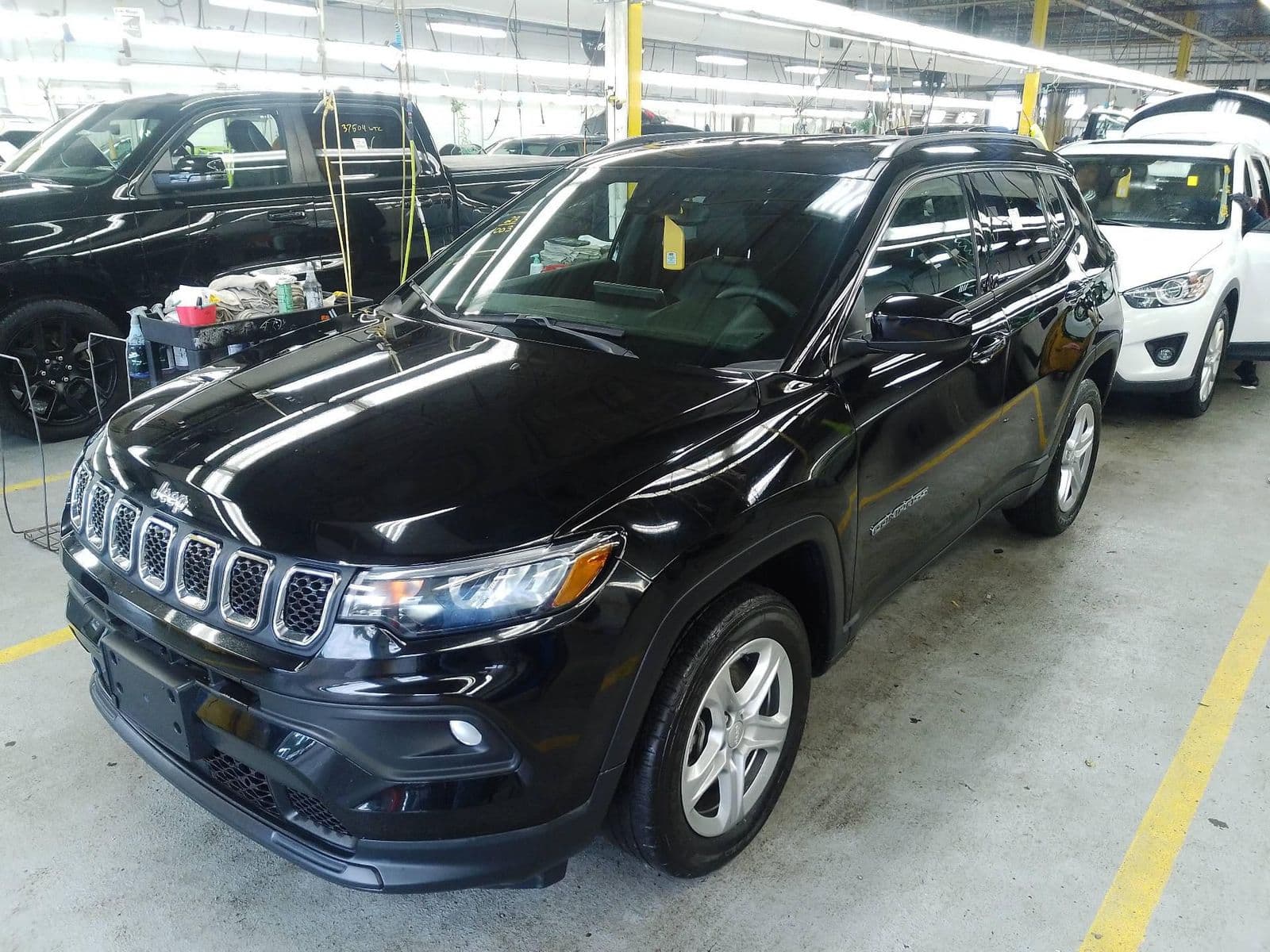 2023 JEEP COMPASS Latitude