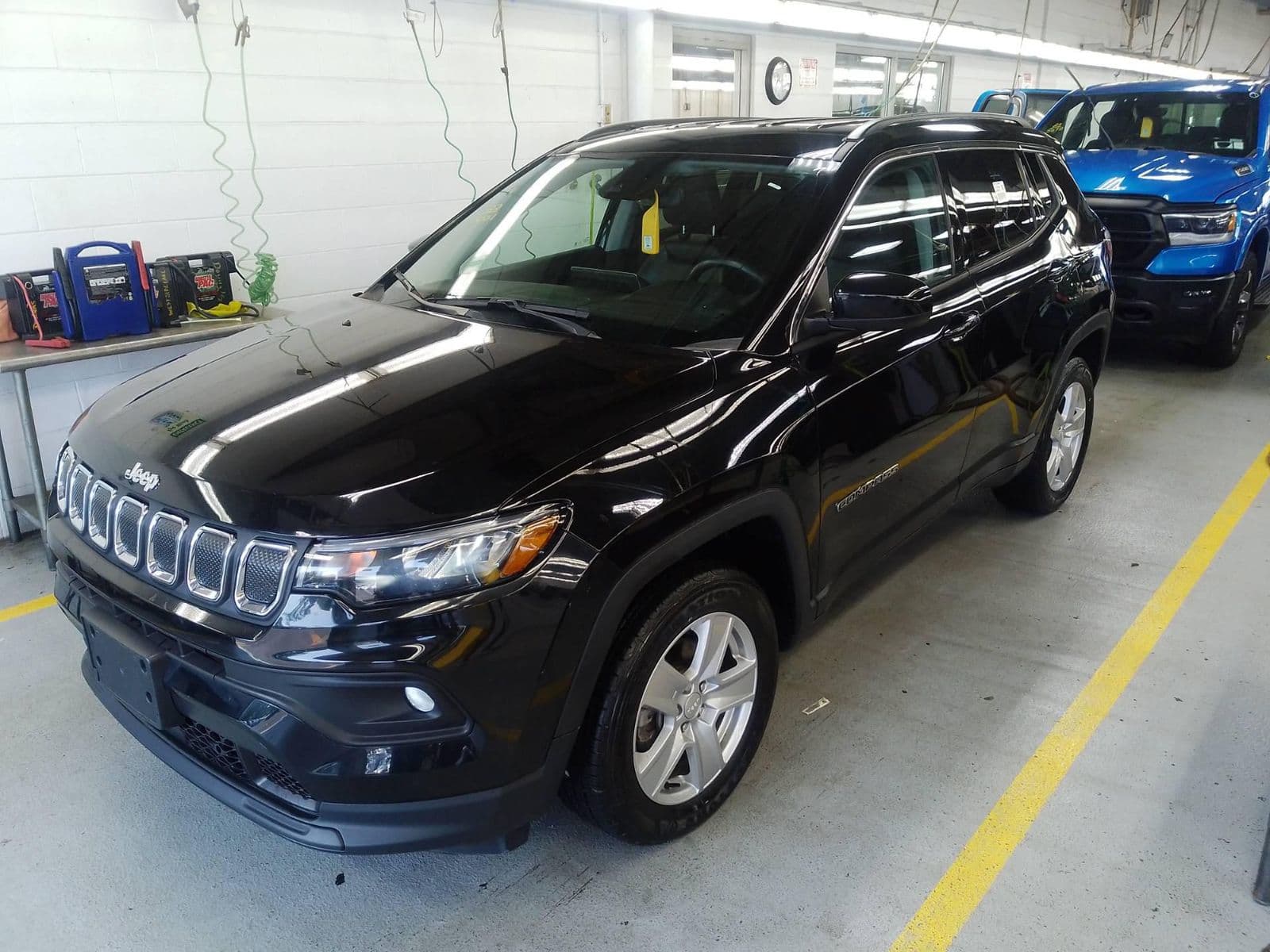 2022 JEEP COMPASS Latitude