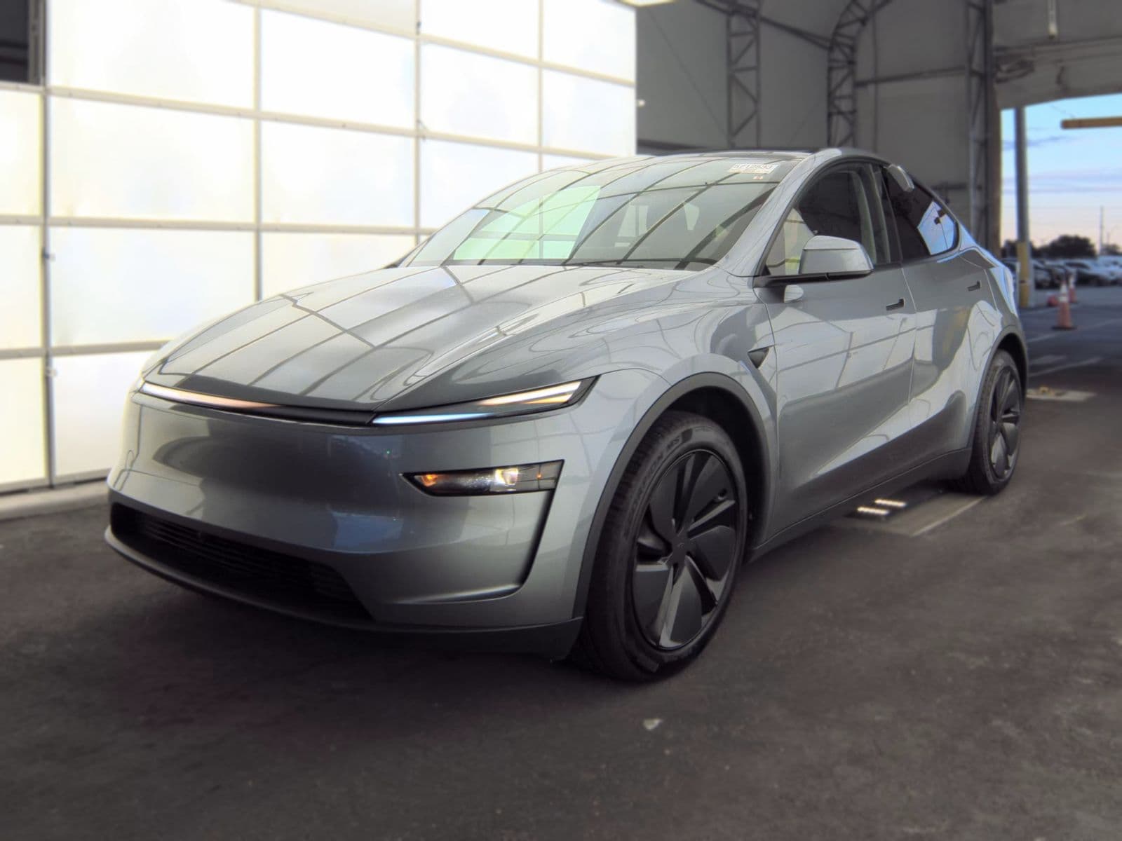 2026 TESLA MODEL Y Standard