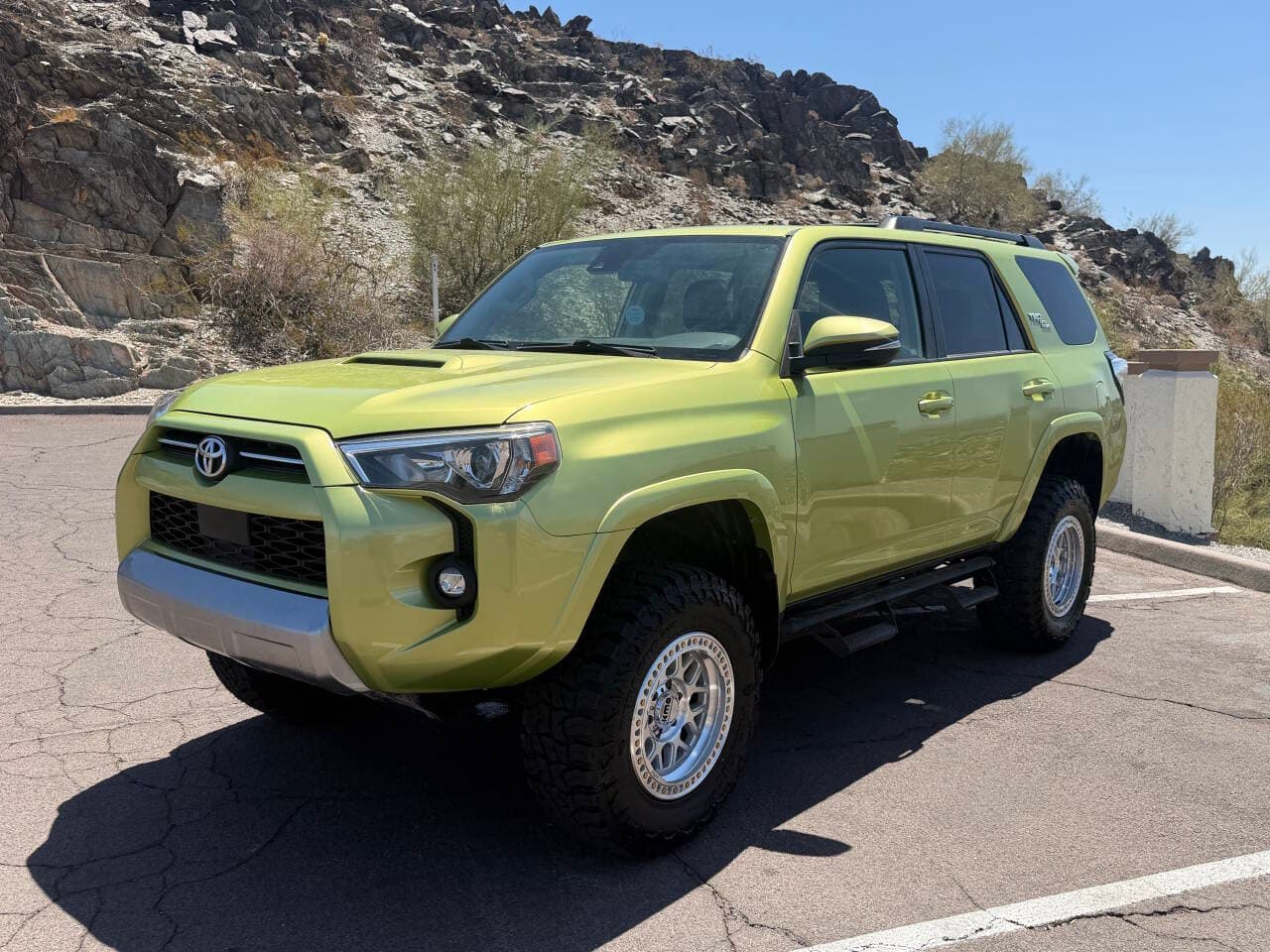 2023 TOYOTA 4RUNNER TRD OFF ROAD Premium