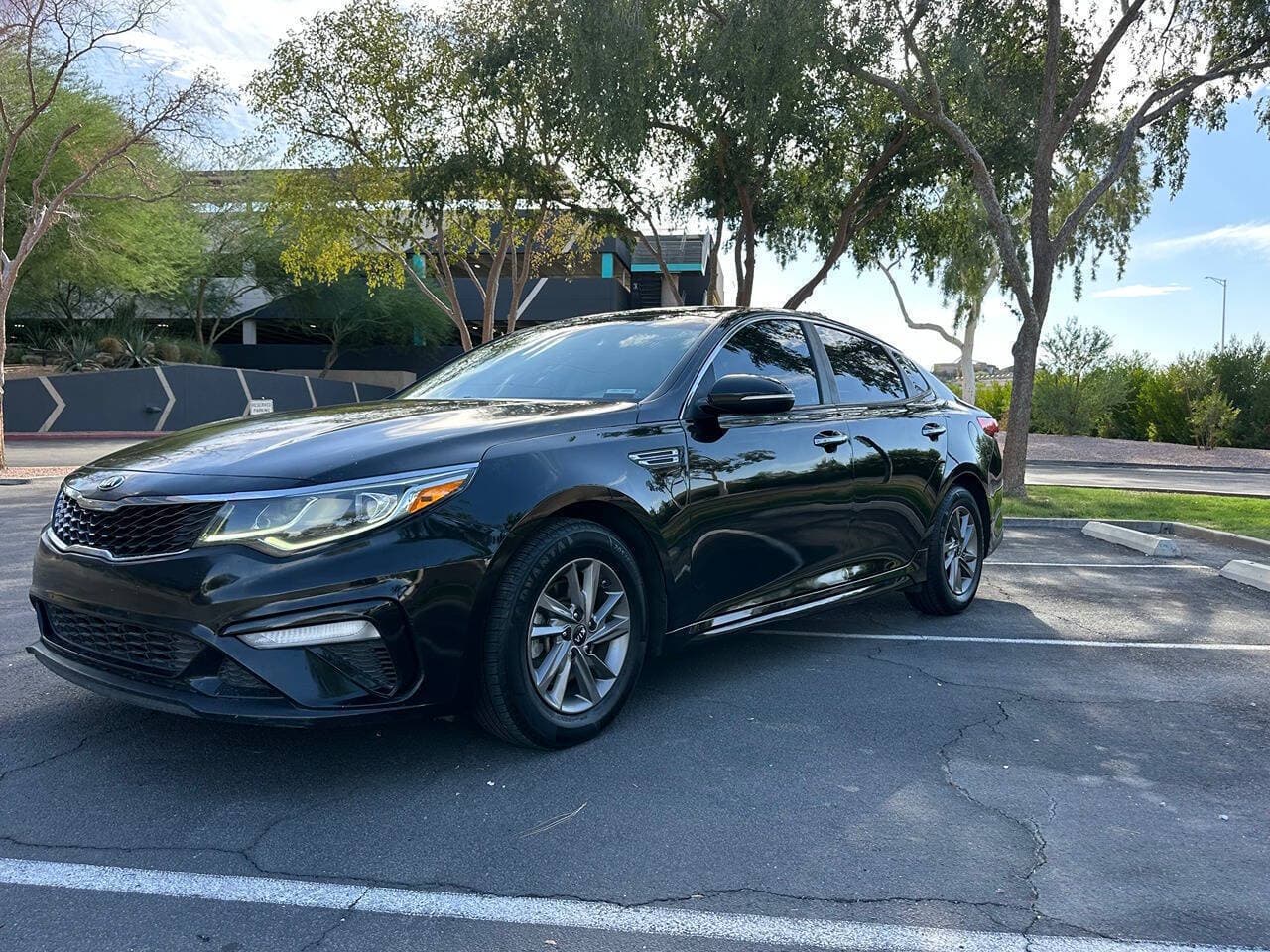 2020 KIA OPTIMA LX