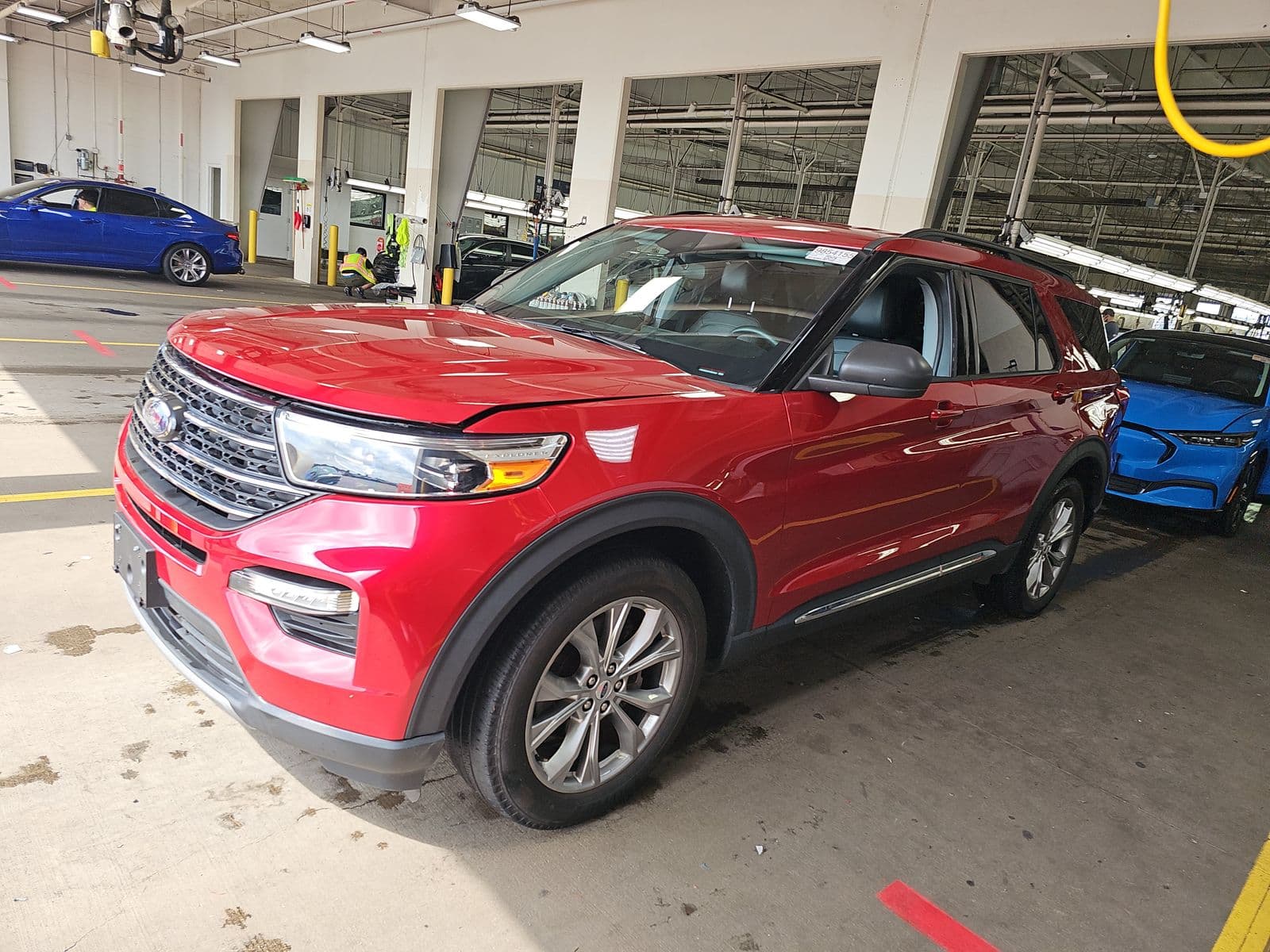 2023 FORD EXPLORER XLT