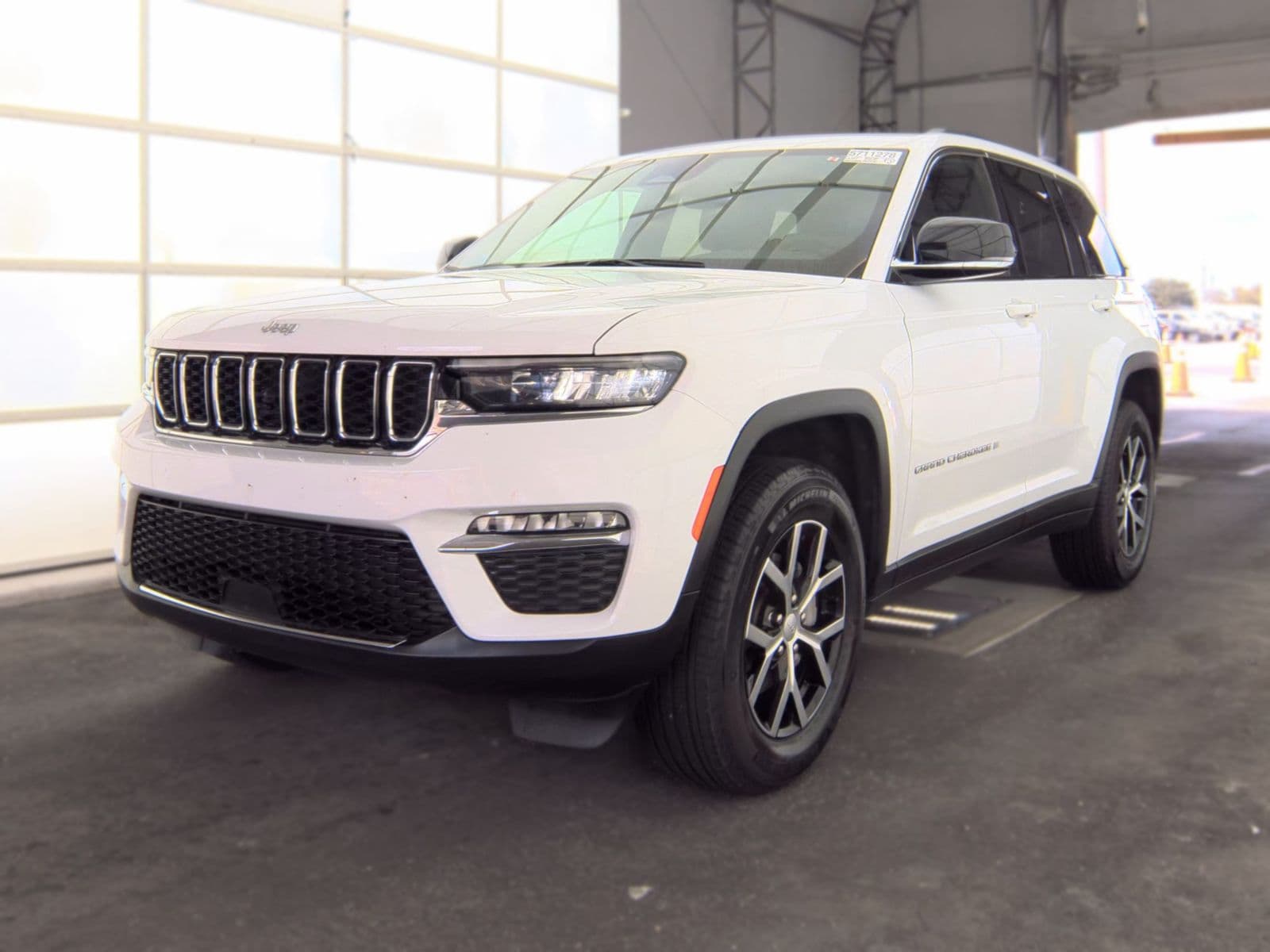 2024 JEEP GRAND CHEROKEE Limited