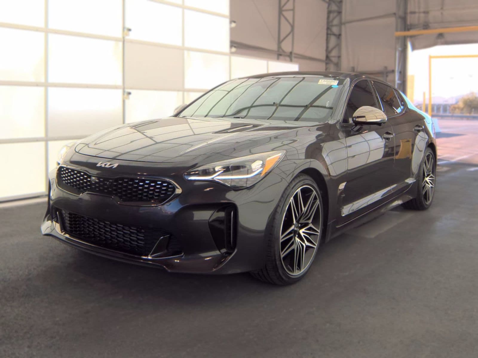 2023 KIA STINGER GT2
