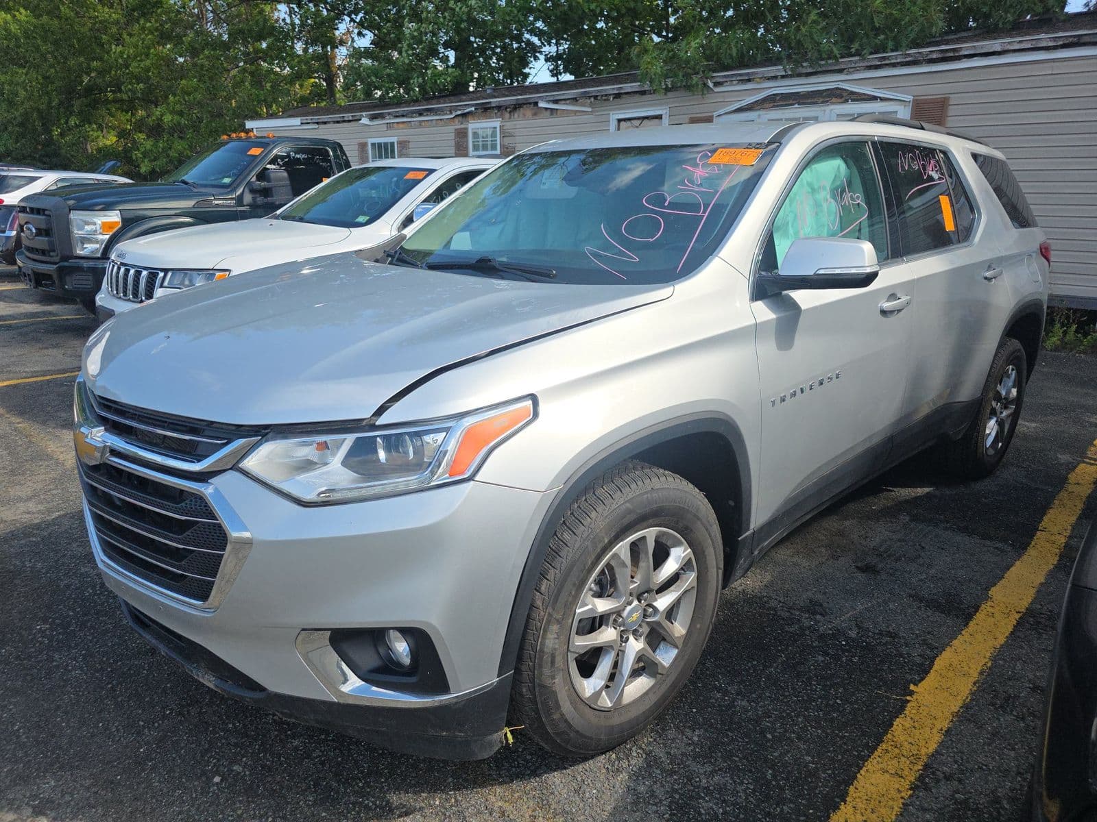 2020 CHEVROLET TRAVERSE LT