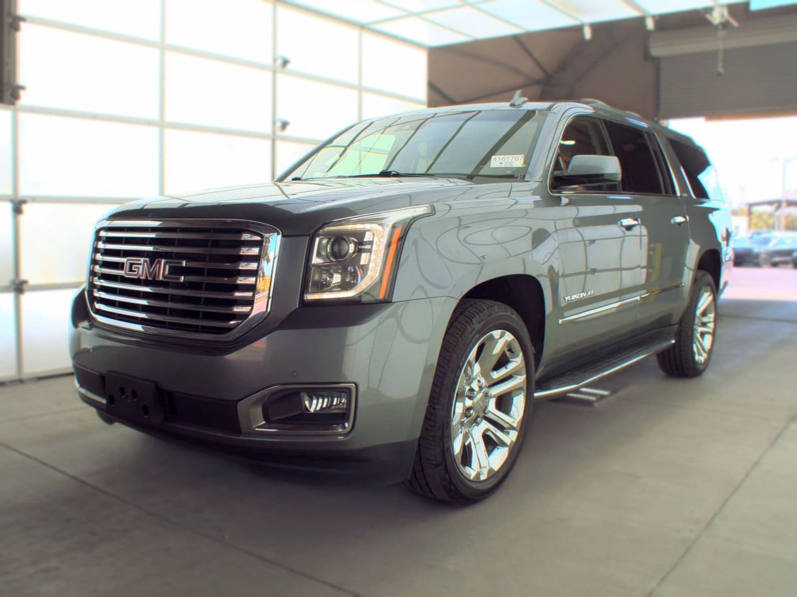 2019 GMC YUKON XL SLT