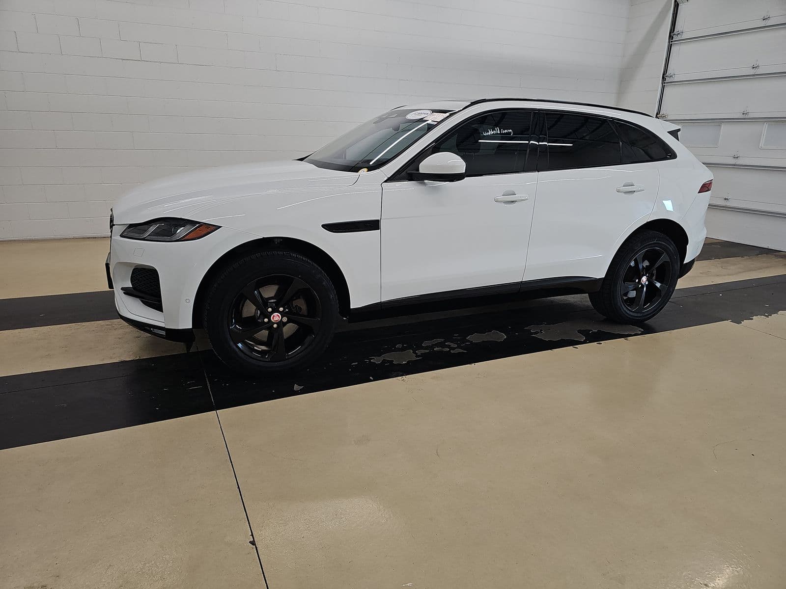 2021 JAGUAR F-PACE P250 S