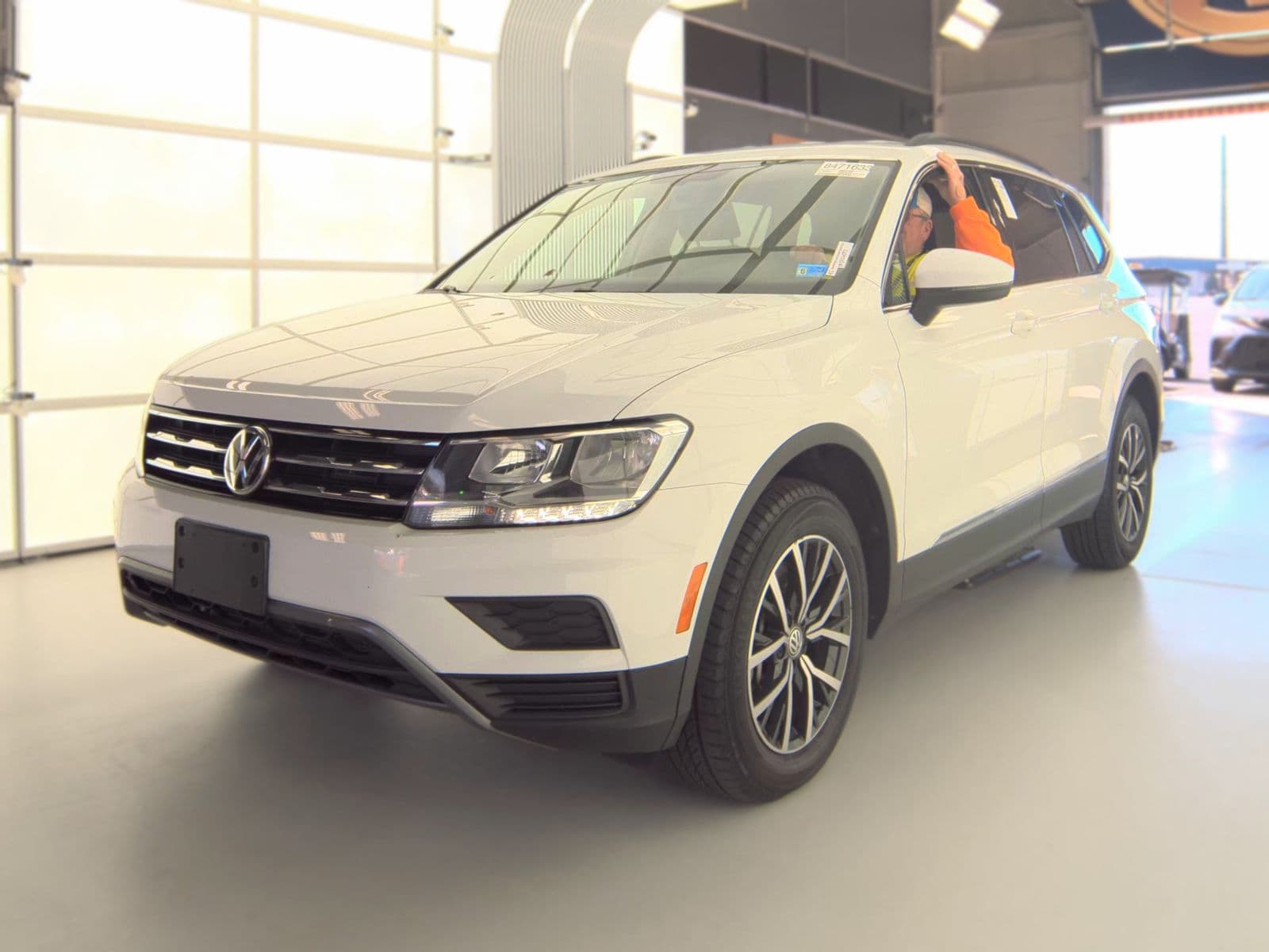 2020 VOLKSWAGEN TIGUAN 2.0T SE