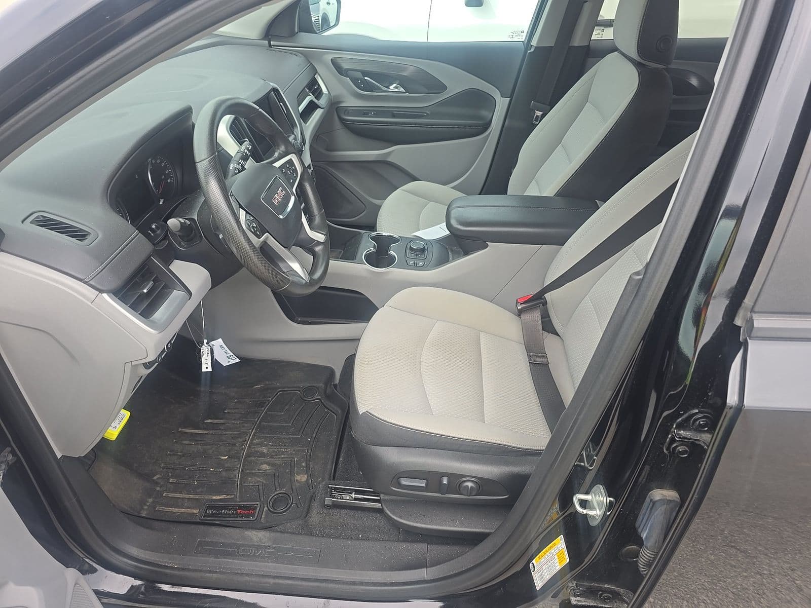 2023 GMC TERRAIN SLE 1