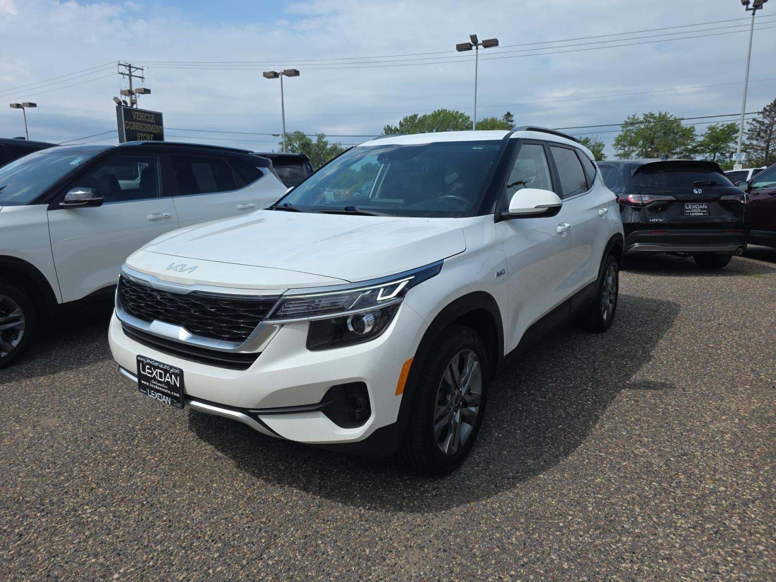 2023 KIA SELTOS S 1