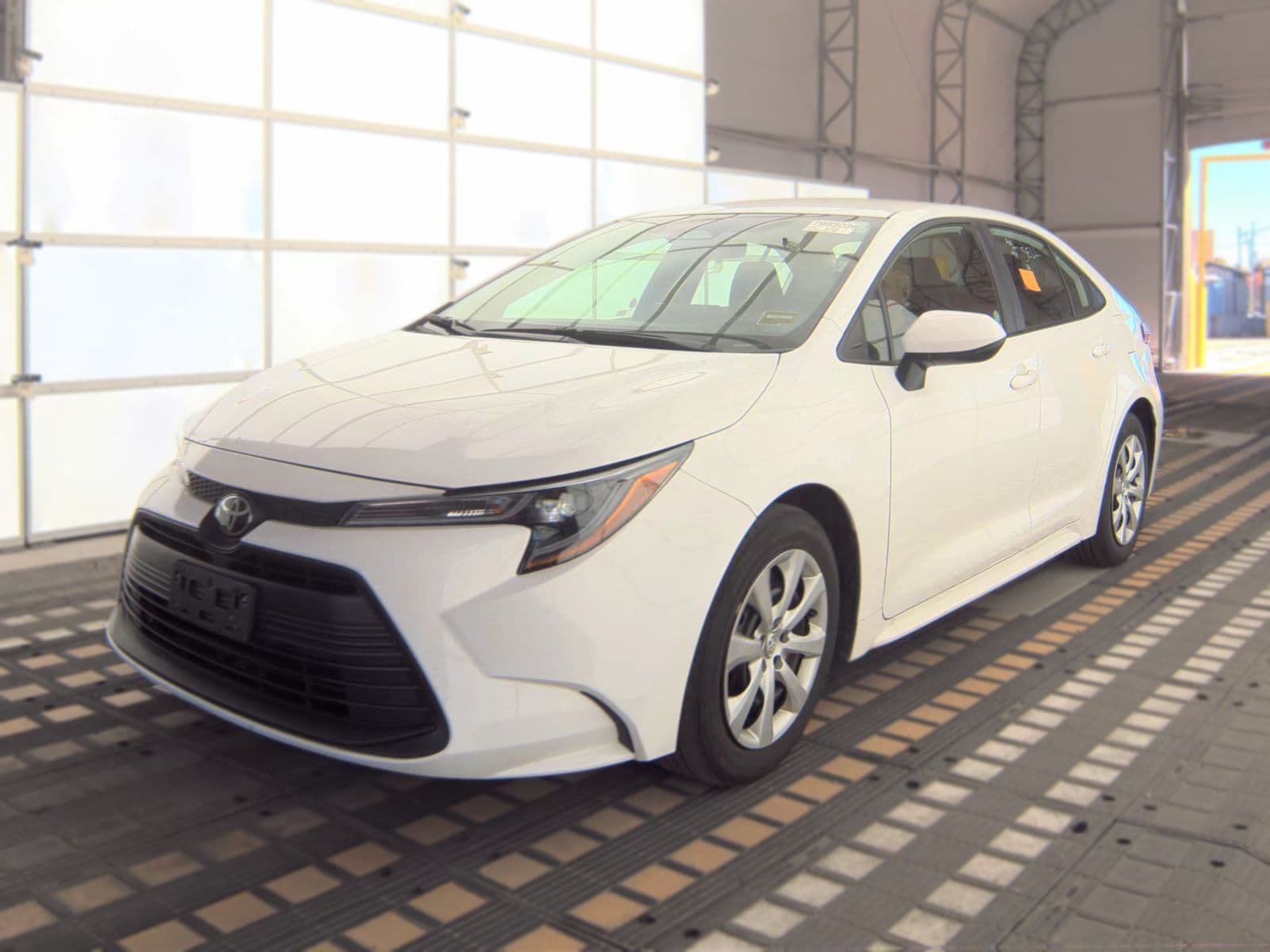 2025 TOYOTA COROLLA LE 1