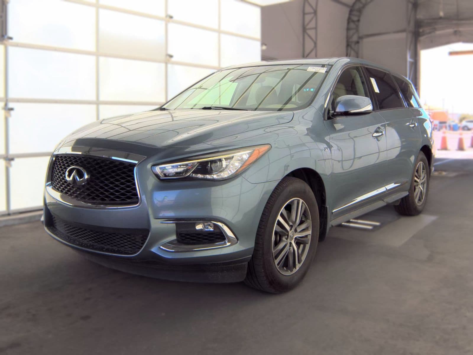 2019 INFINITI QX60 PURE