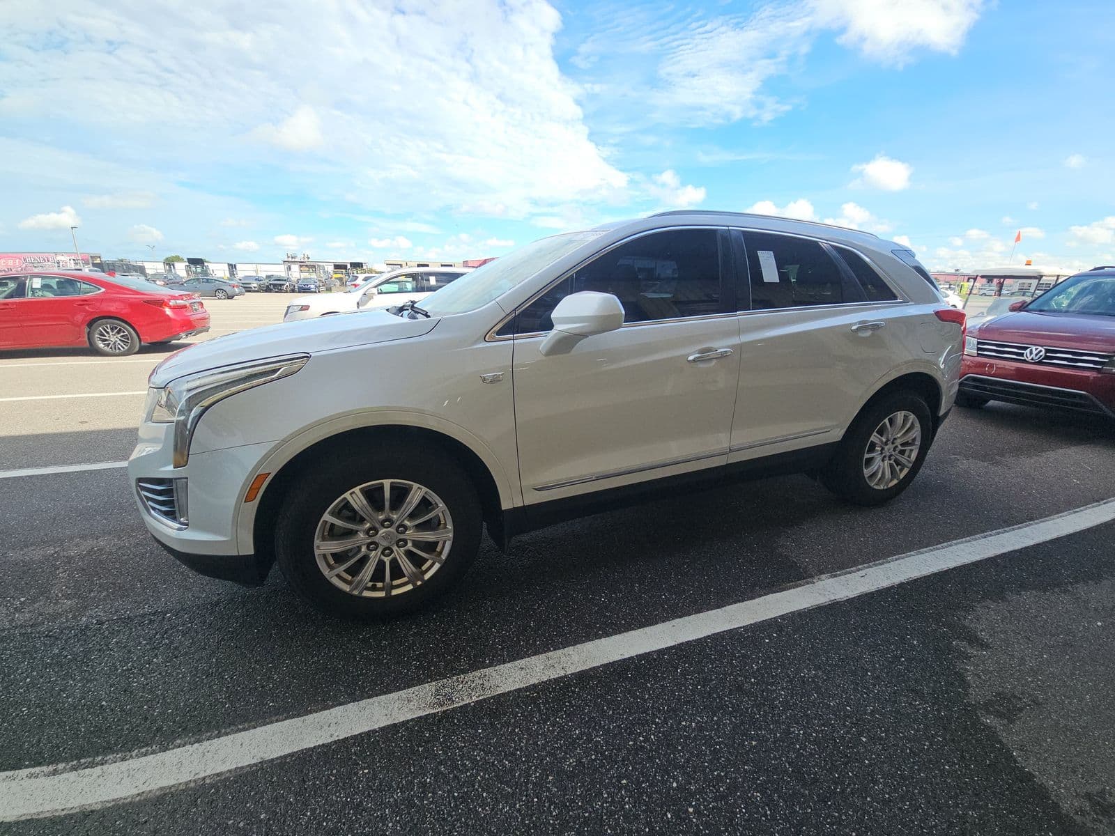 2017 CADILLAC XT5 Base