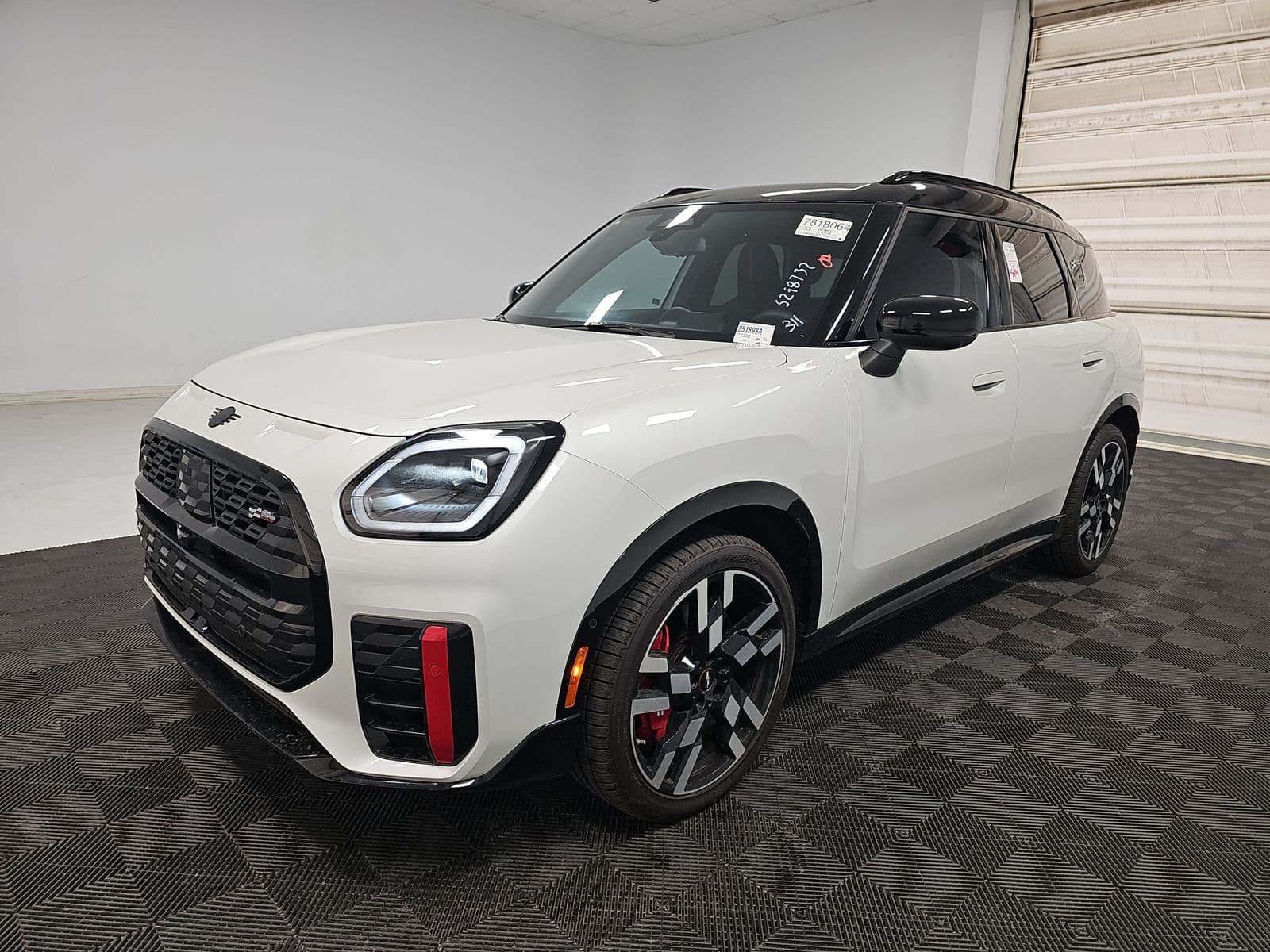 2025 MINI COUNTRYMAN JOHN COOPER Works