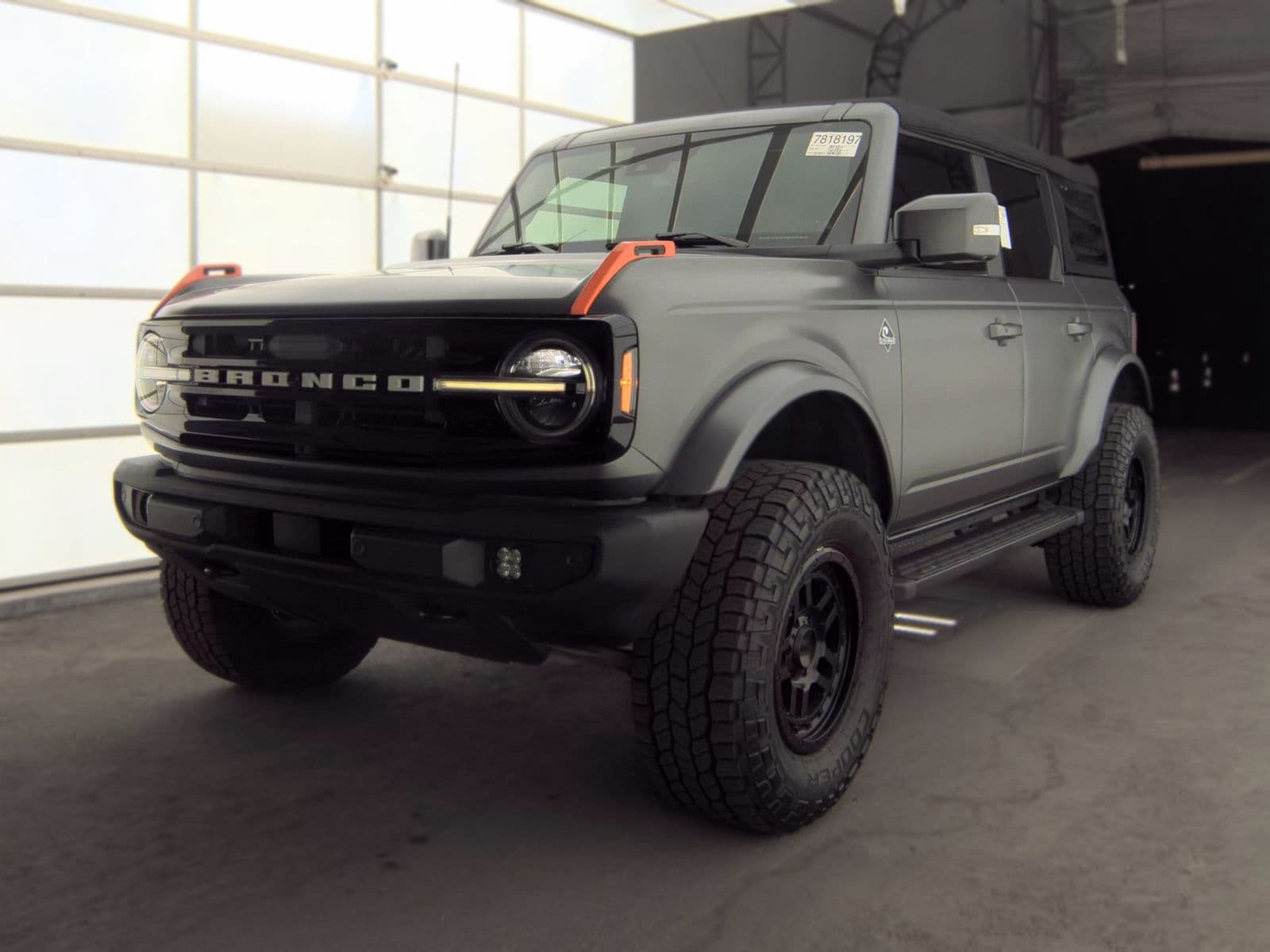 2021 FORD BRONCO OUTER Banks
