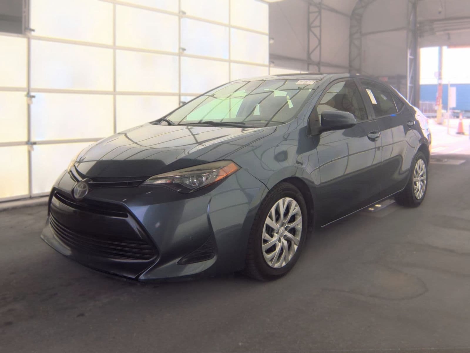 2019 TOYOTA COROLLA LE