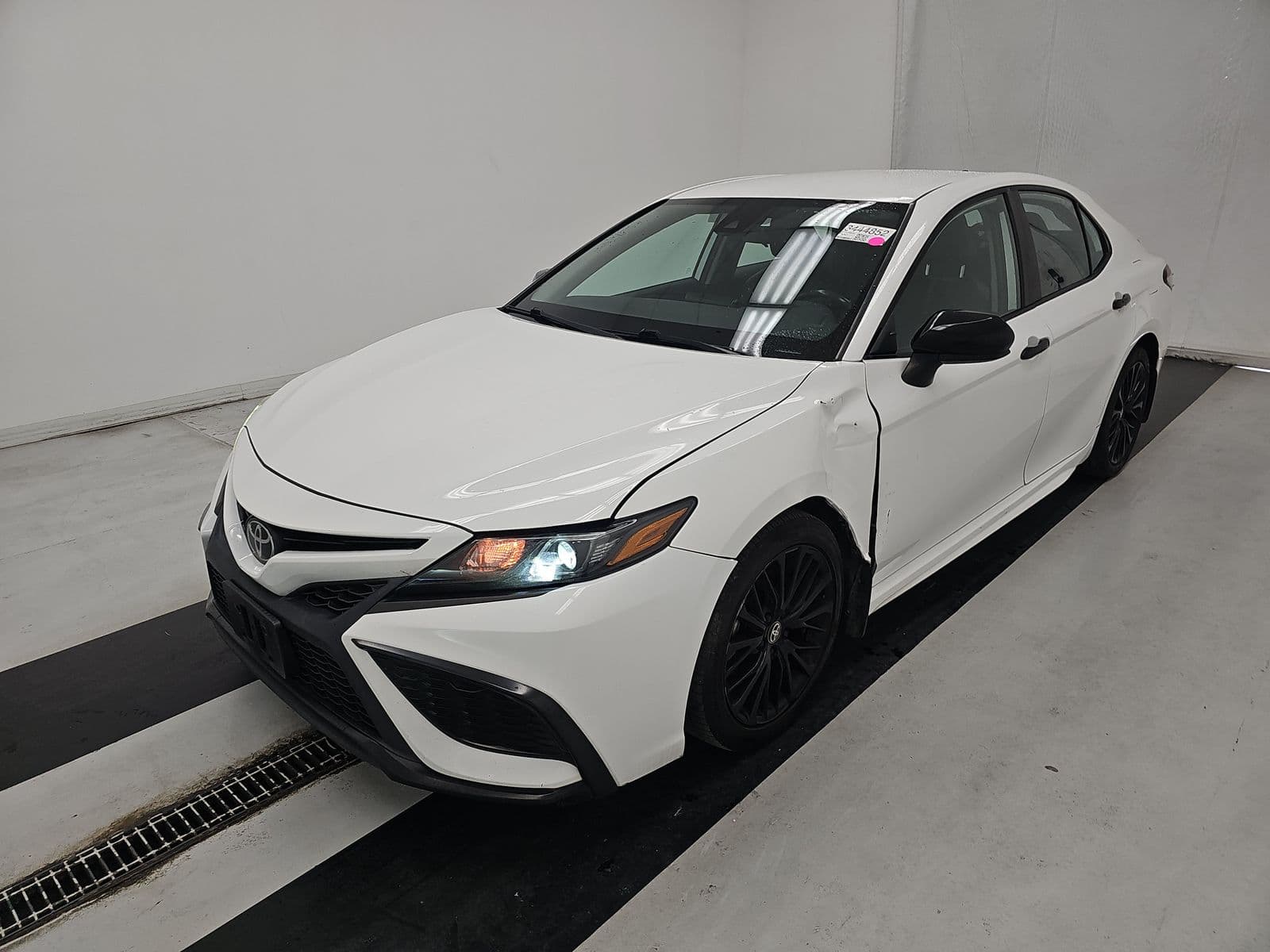 2021 TOYOTA CAMRY SE Nightshade