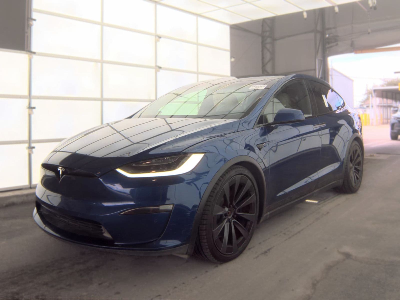 2022 TESLA MODEL X Base