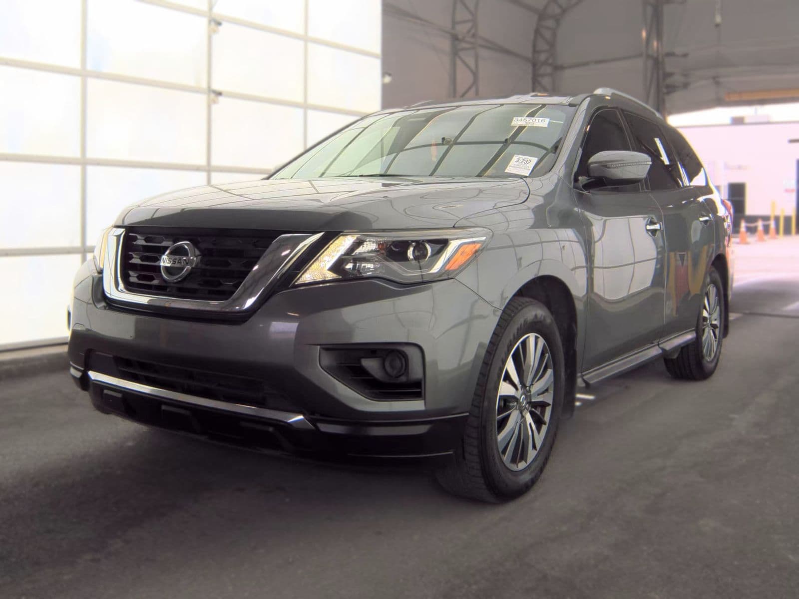 2020 NISSAN PATHFINDER S 1