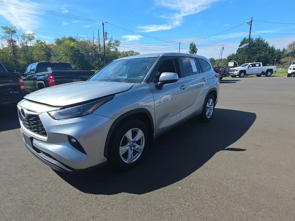 2023 TOYOTA HIGHLANDER LE