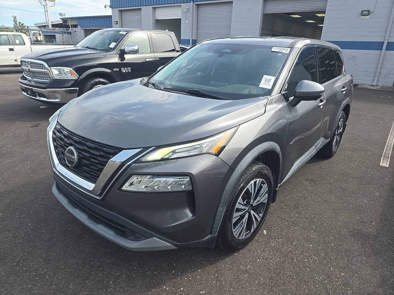 2021 NISSAN ROGUE SV