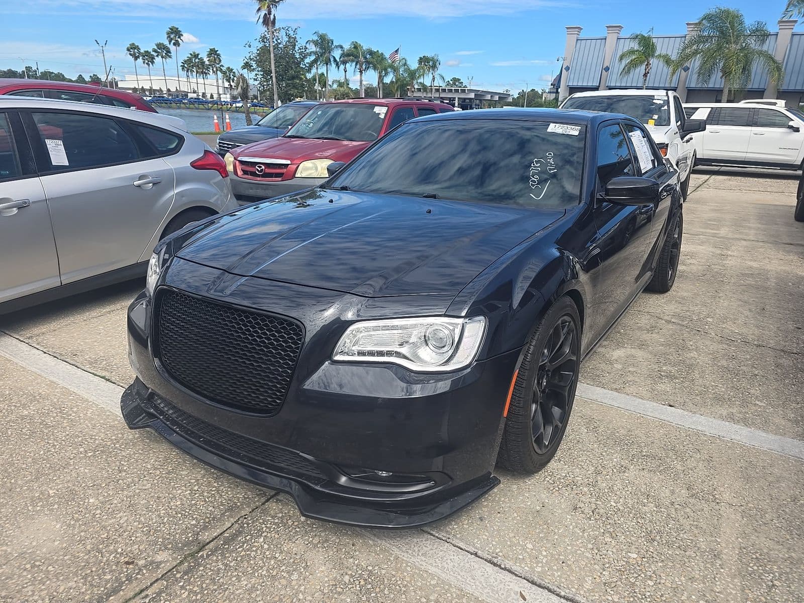 2019 CHRYSLER 300 C