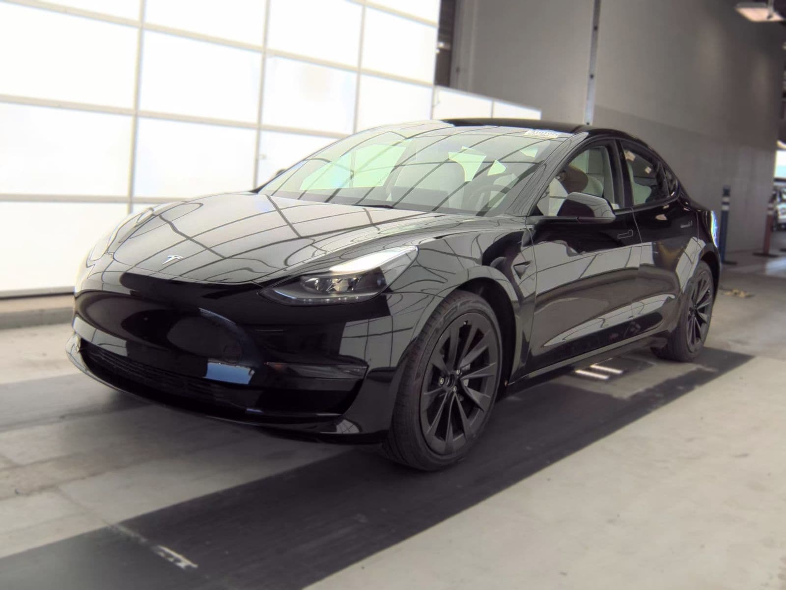 2023 TESLA MODEL 3 STANDARD Range