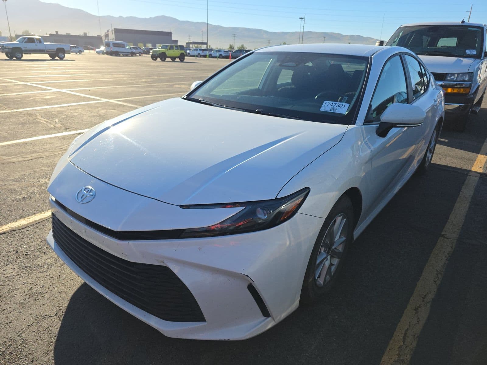 2025 TOYOTA CAMRY LE