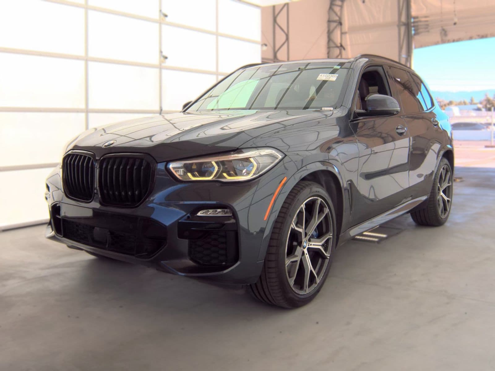 2020 BMW X5 M50i