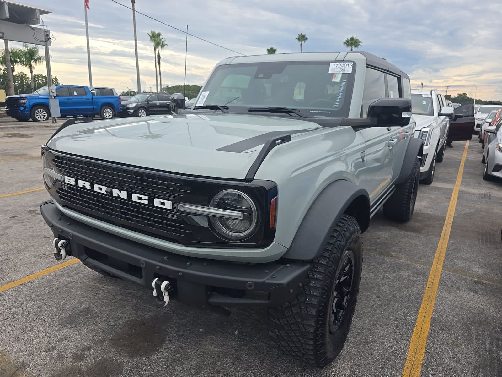 2021 FORD BRONCO FIRST Edition