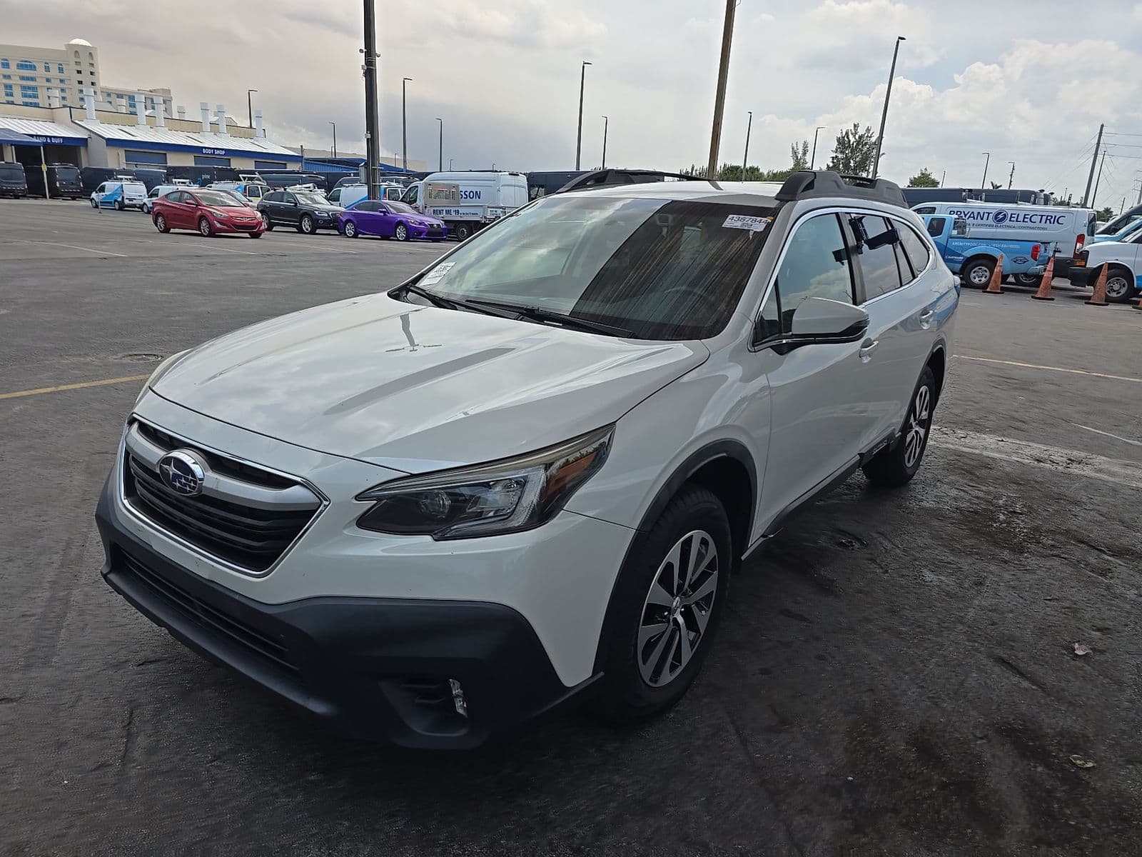 2022 SUBARU OUTBACK Premium